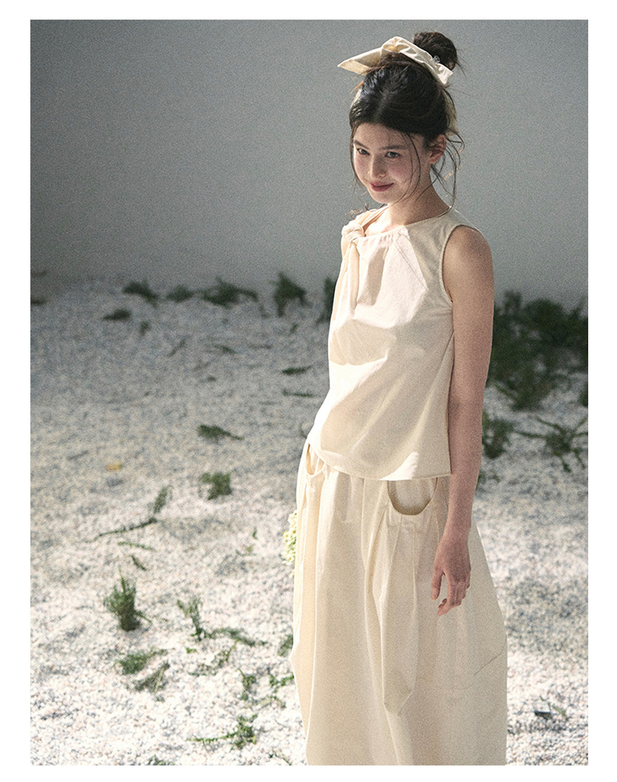 ShaoYeYan Aomalm White Pleated Poem Elegant Two-Piece Set