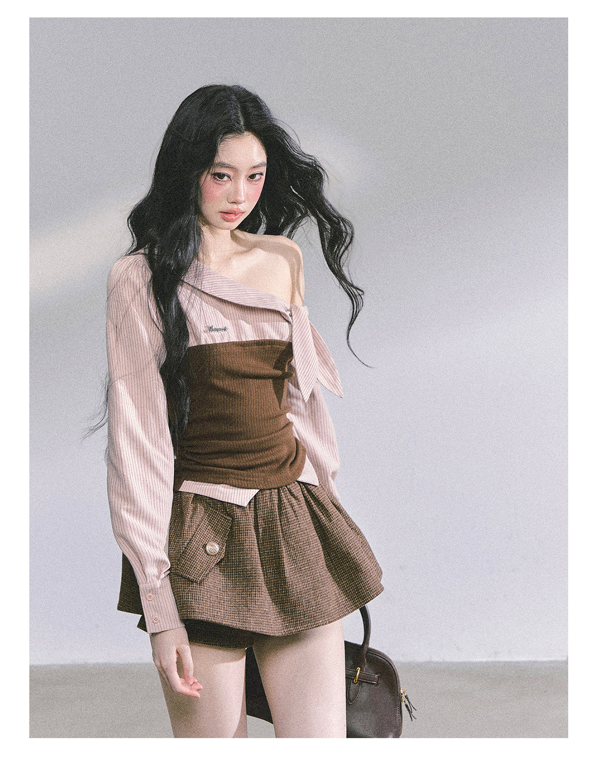 ShaoYeYan Fake Two-Piece Off-Shoulder Plaid T-Shirt