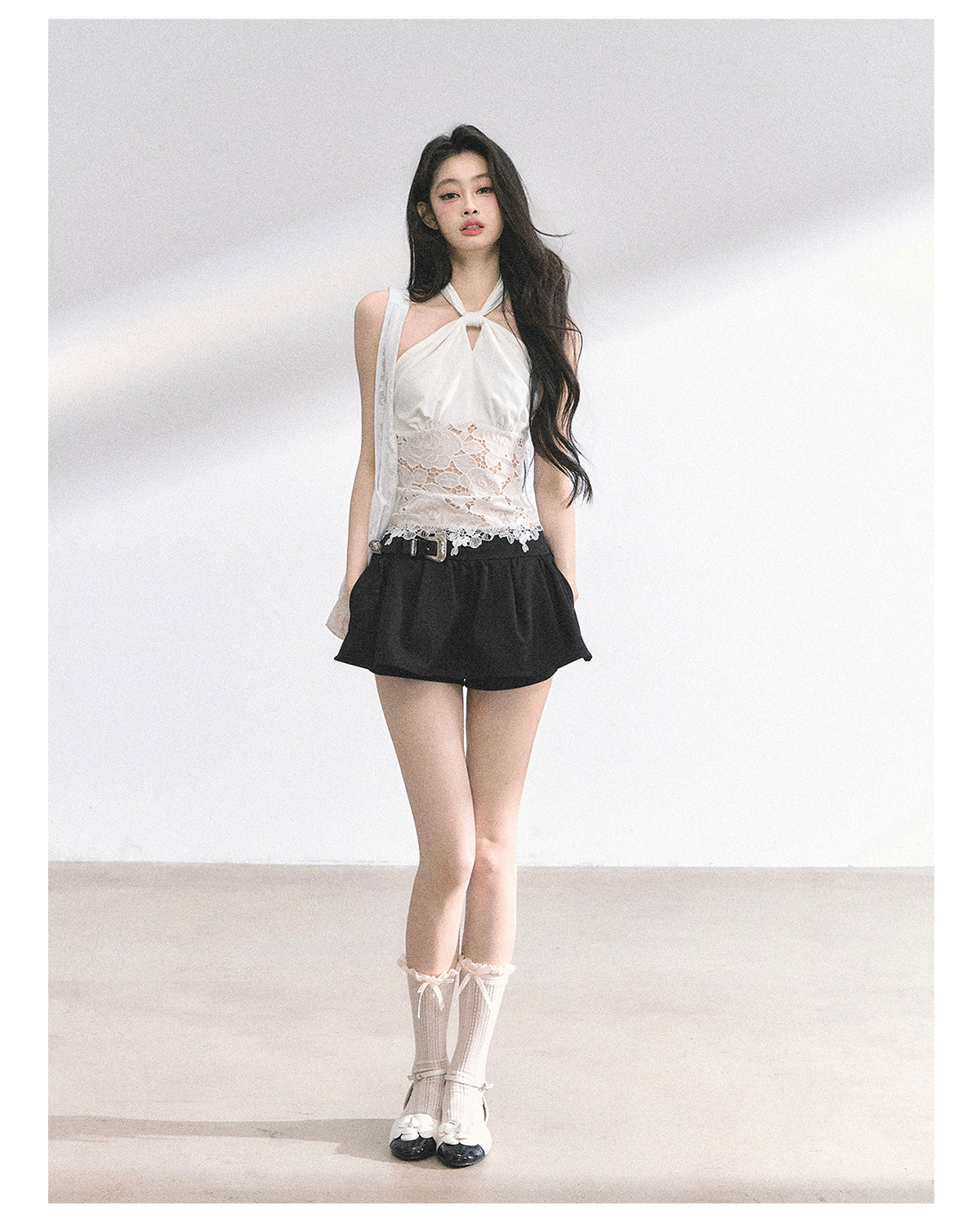 SHAOYEYAN French Lace Halter Top