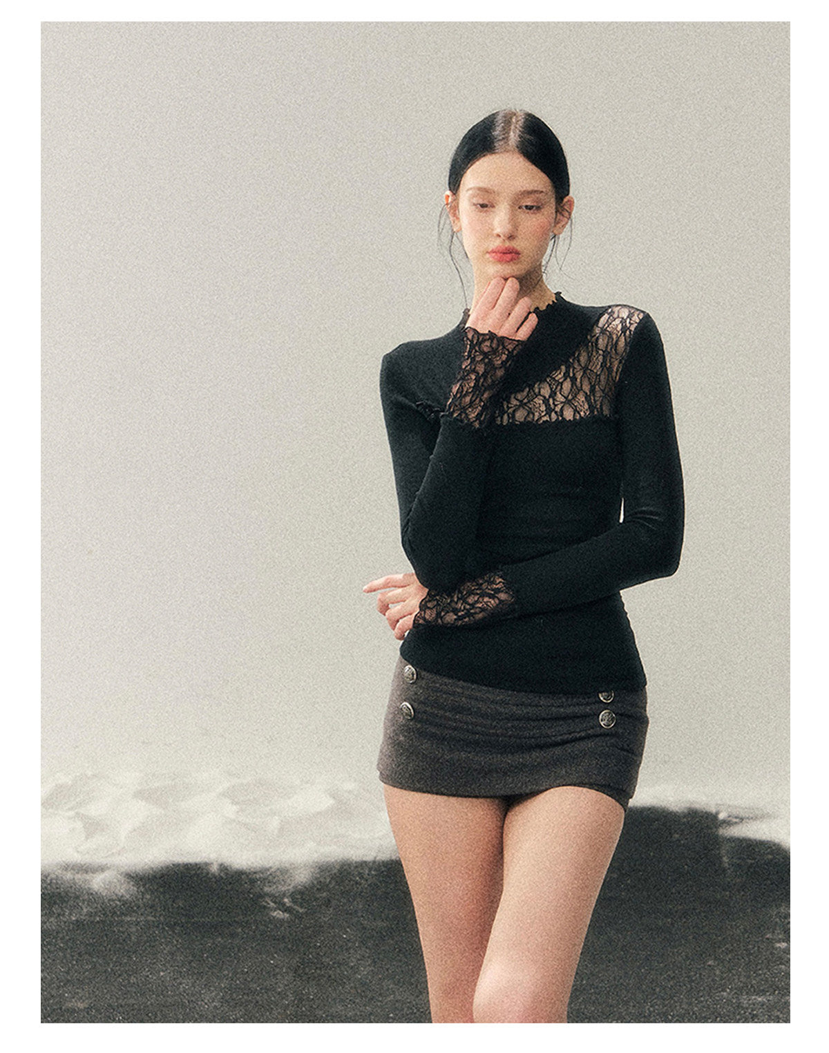 ShaoYeYan Aomalm Reality and Illusion Intertwined Semi-Turtleneck Lace Top