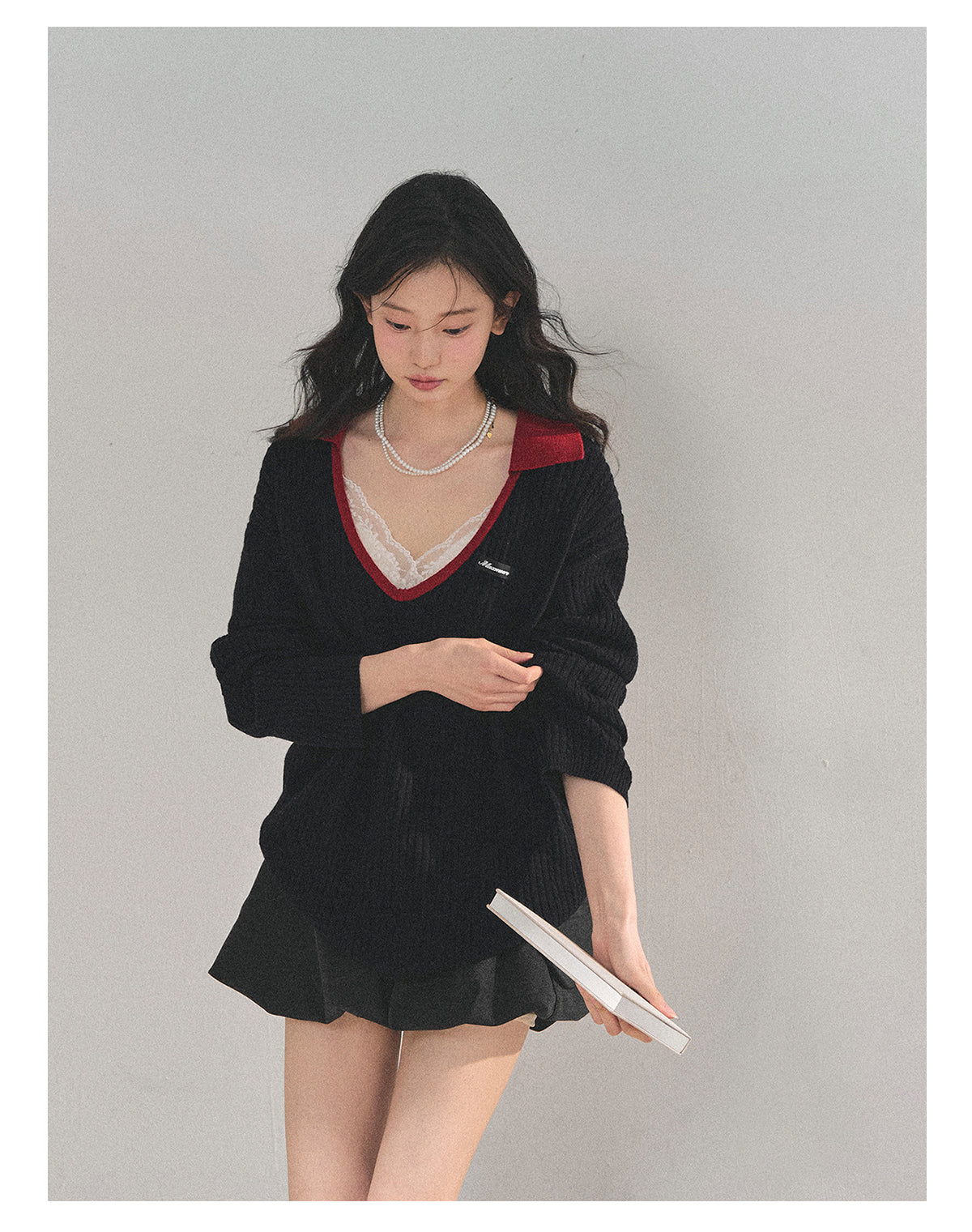 ShaoYeYan Aomalm Before Night Melts V-Neck Wool Sweater