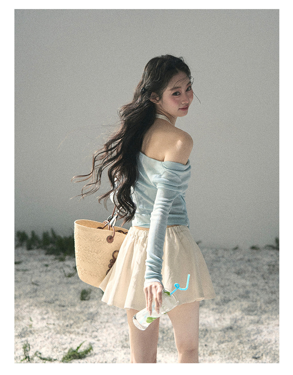 ShaoYeYan Aomalm Frosting on the Shoulder Fake Two-Layer Halter Top