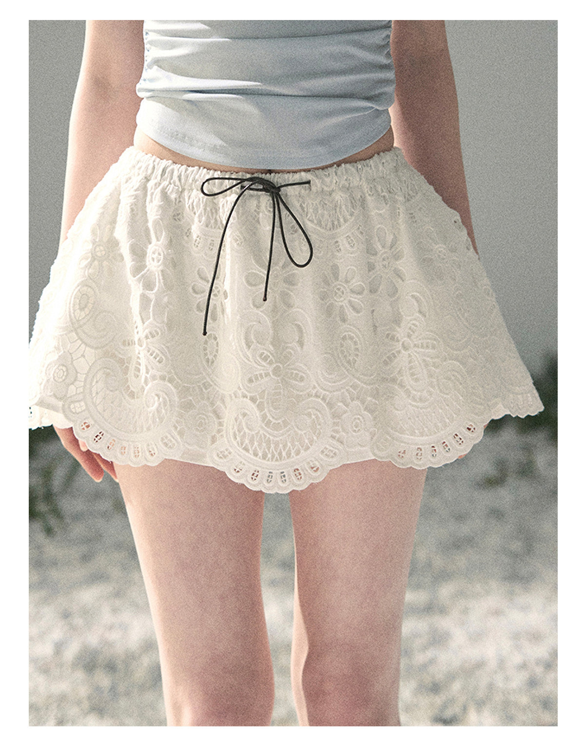 ShaoYeYan Aomalm Drunk in Your Embrace French Floral Hollow Skirt