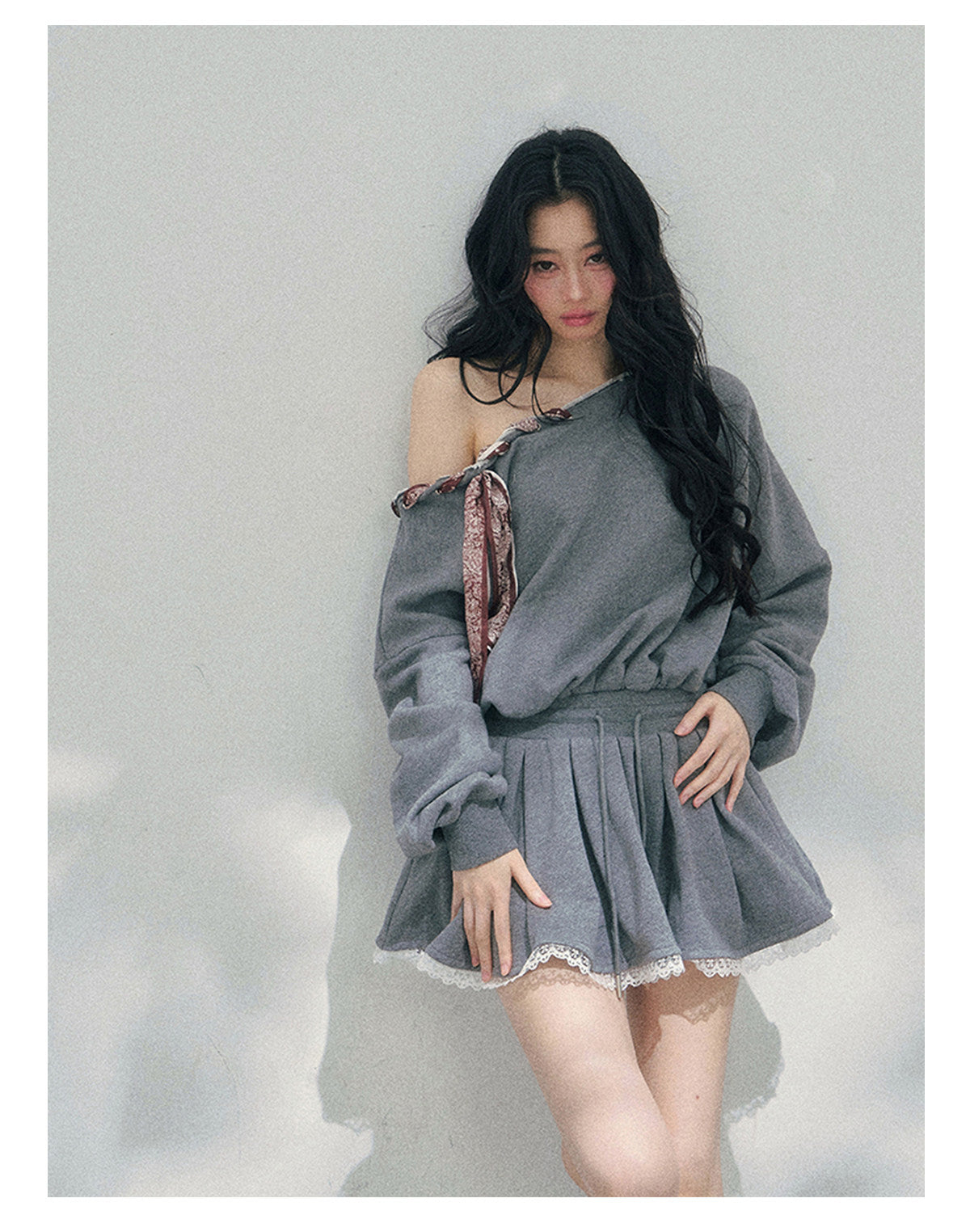 ShaoYeYan Aomalm Wind Like a Maiden Off-Shoulder Sweater Dress