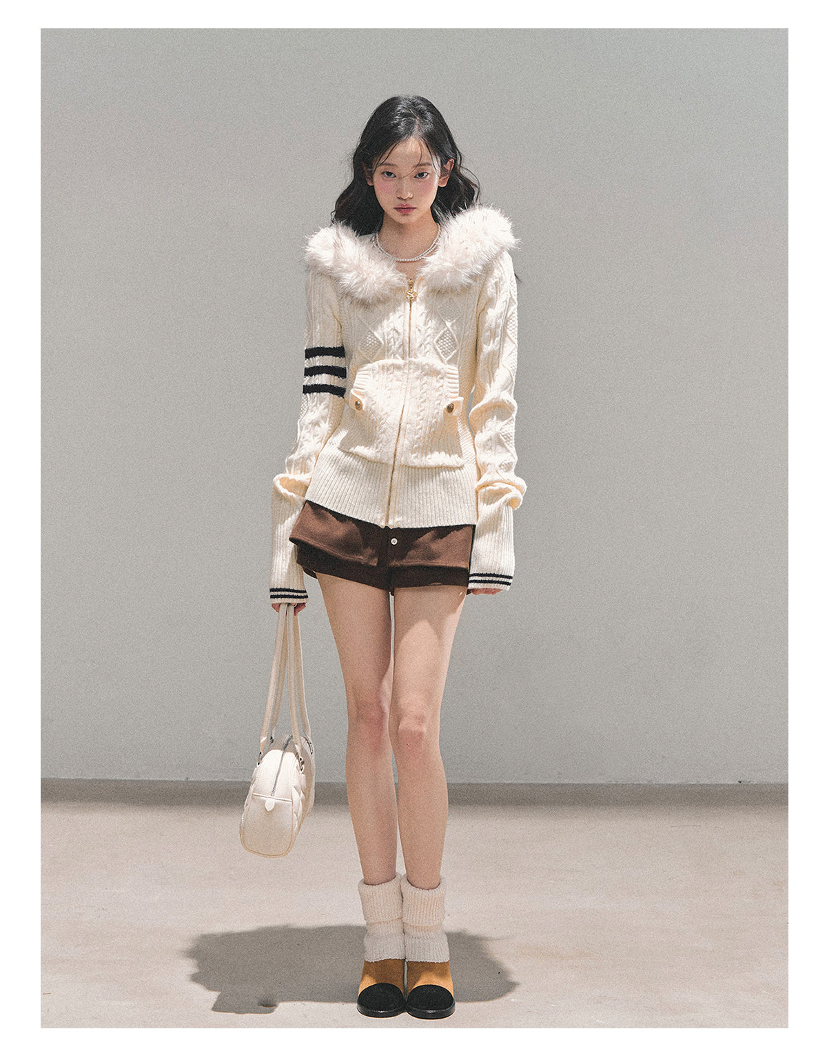 ShaoYeYan Only She Walked By Hooded Sweater