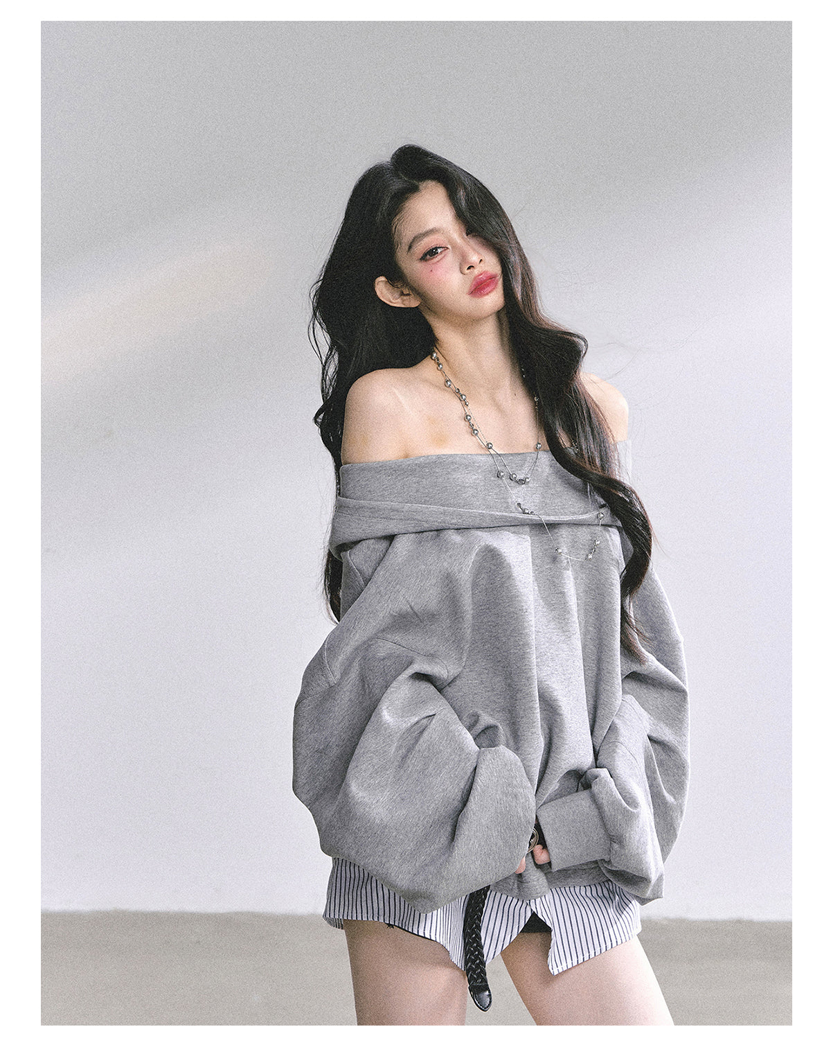 SHAOYEYAN Fake Two-Piece Oversized Hoodie (with belt)