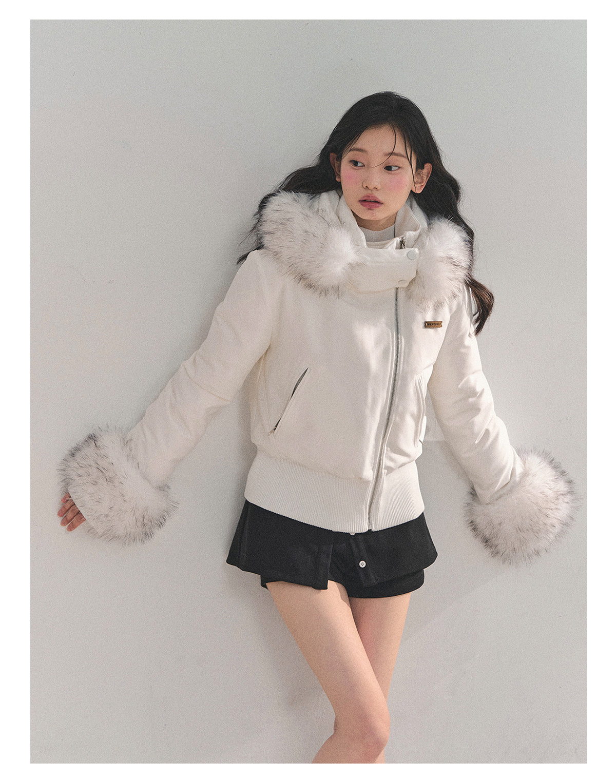 ShaoYeYan Weightless Monologue Hooded Down Jacket