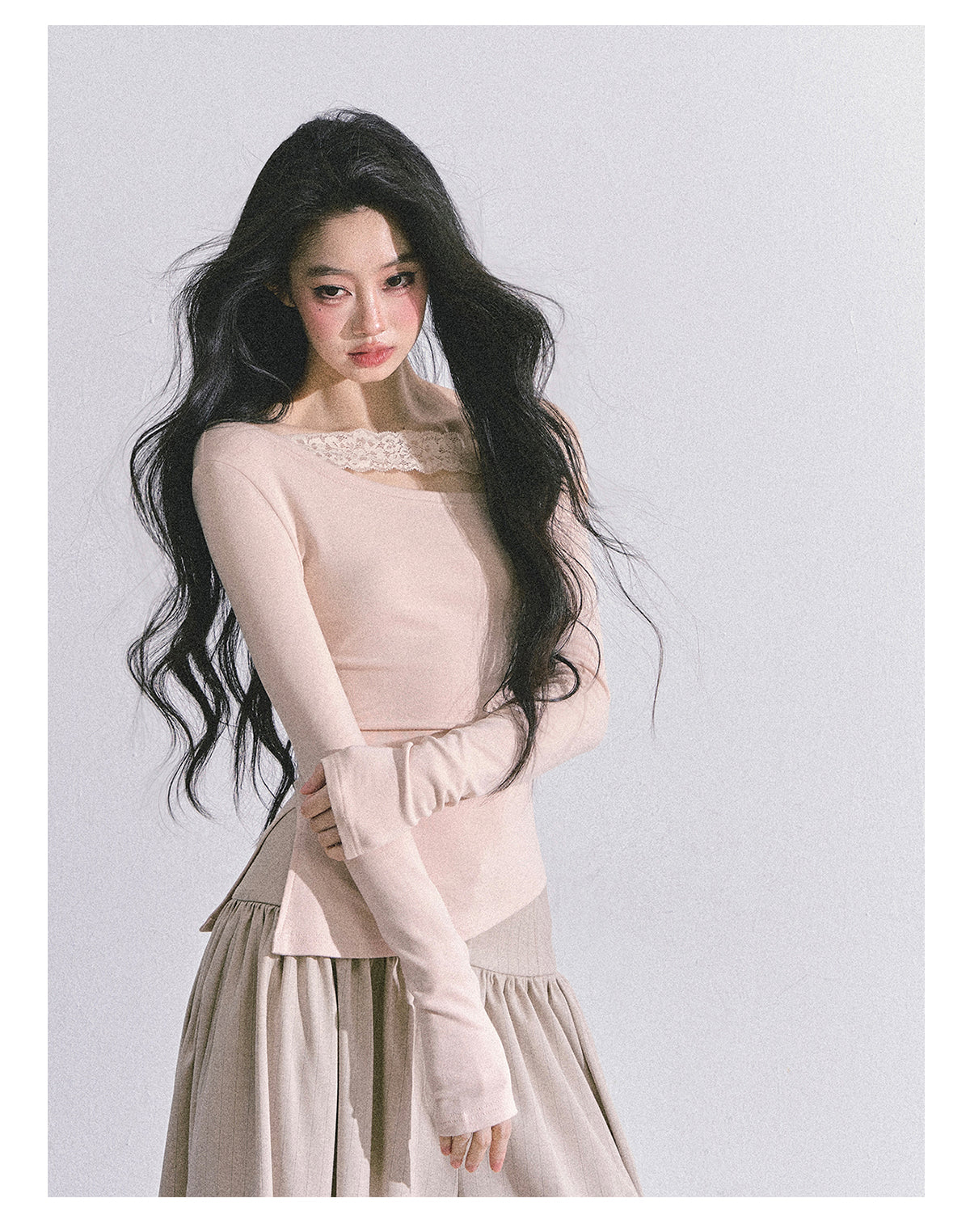 ShaoYeYan Tiny Waist Basic Long Sleeve Off-Shoulder Lace Top