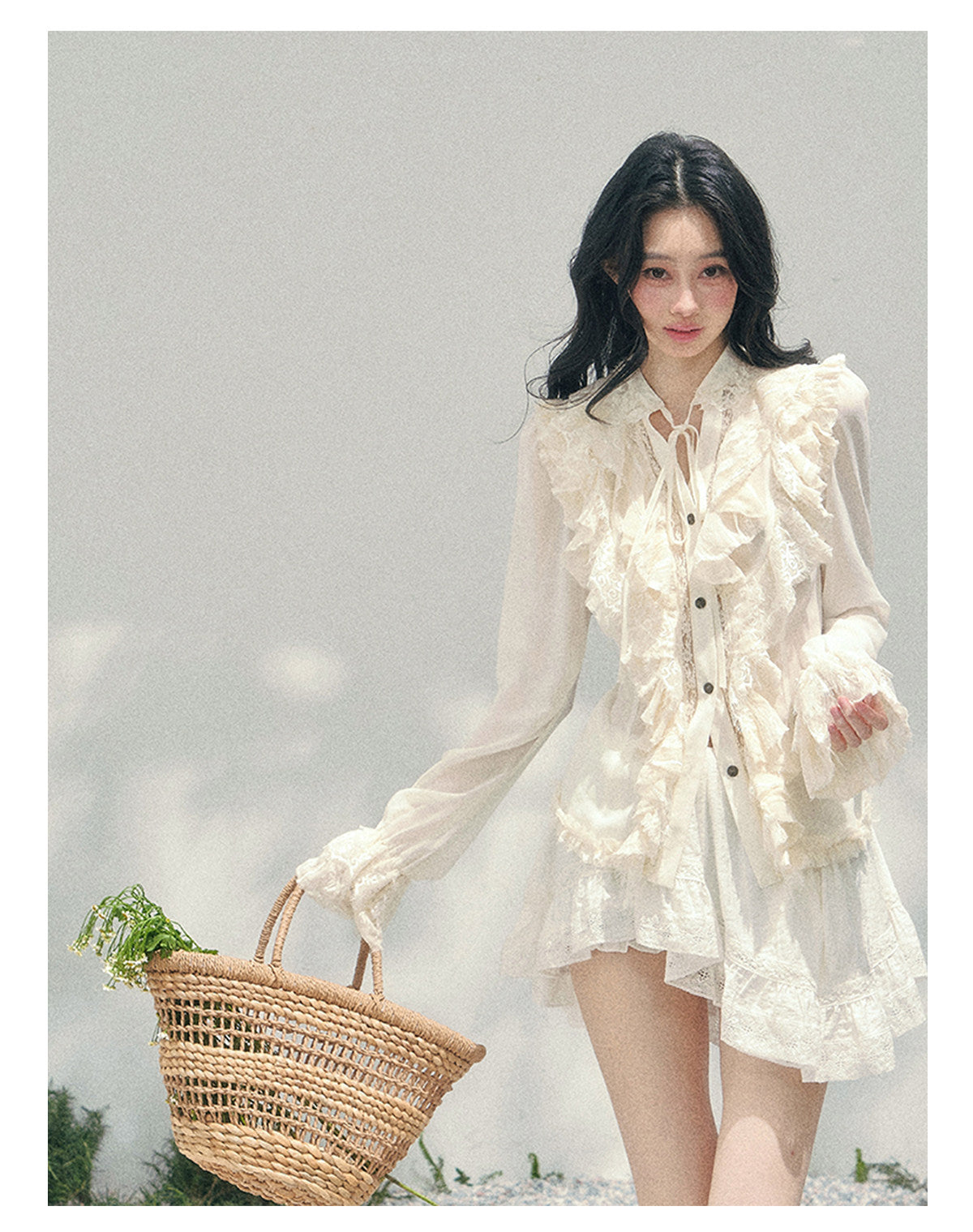 ShaoYeYan Aomalm Temperature of Memory French Court Style Ruffle Lace Blouse