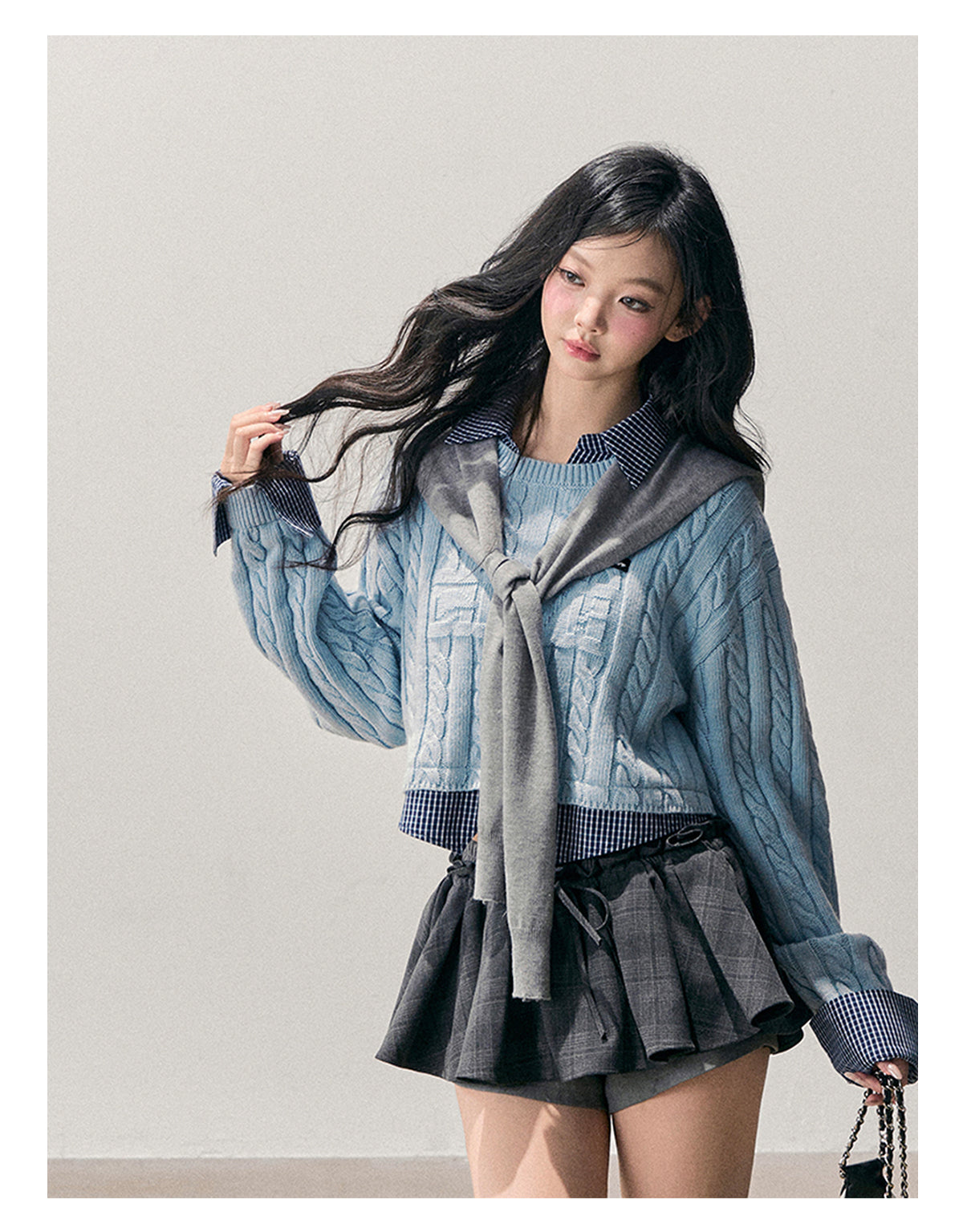 ShaoYeYan Aomalm Suspended Blue Fake Two-Layer Wool Sweater