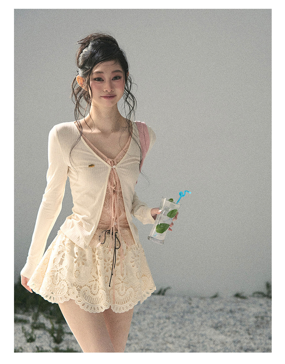 ShaoYeYan Aomalm Dreams Born in Cracks Fake Two-Layer Korean Lace Top