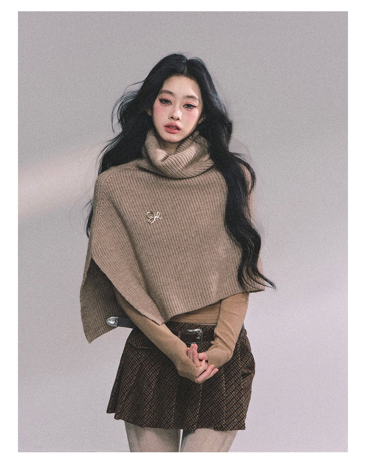 ShaoYeYan Late Autumn Sycamore Korean Style Loose High-Neck Sweater & Shawl