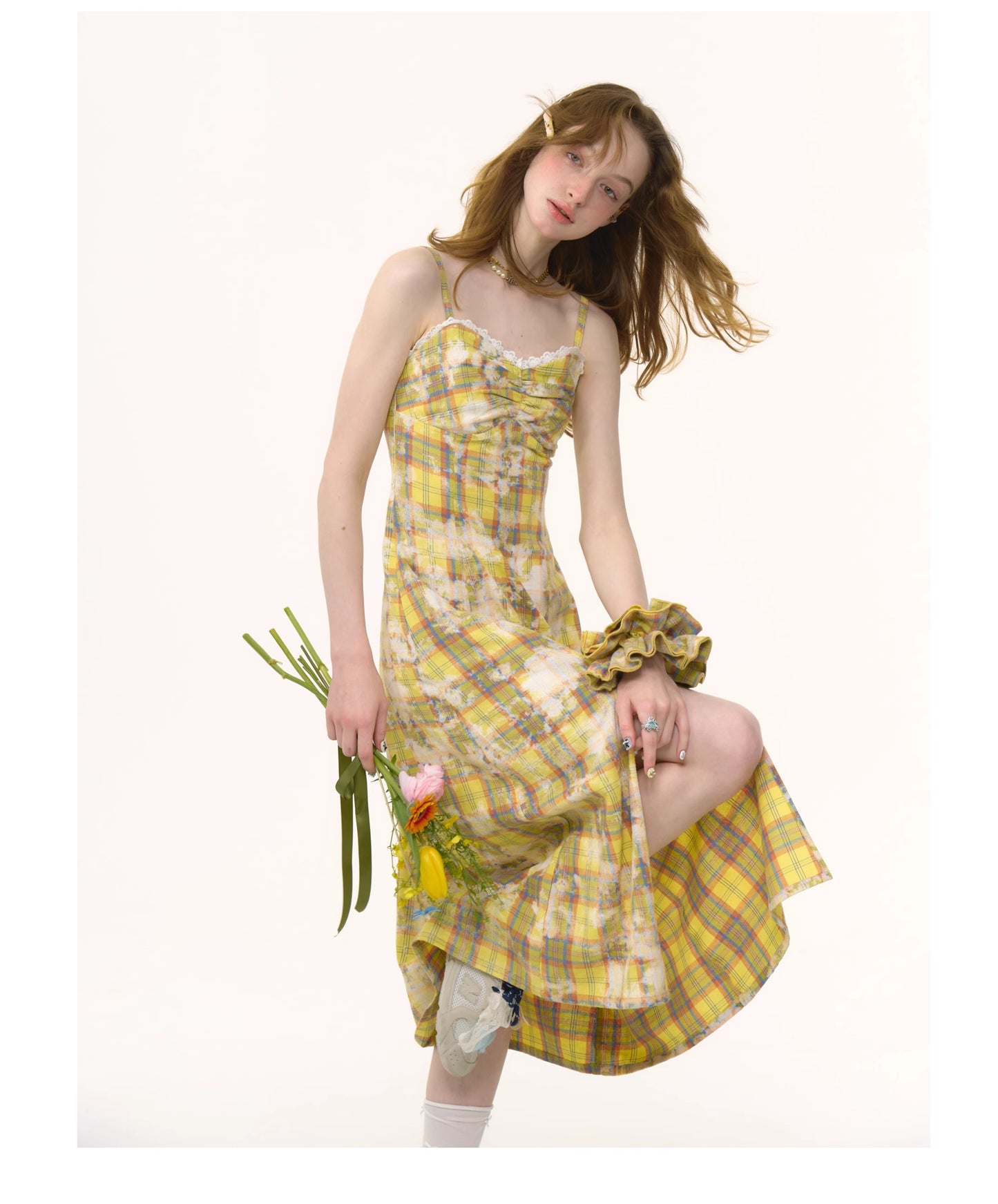 ziziFei Retro Yellow Plunge Neckline Dress