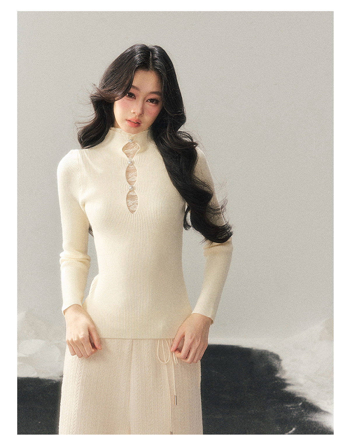 ShaoYeYan Aomalm Lace Weaves Dreams Fake Two-Layer Lace Knit