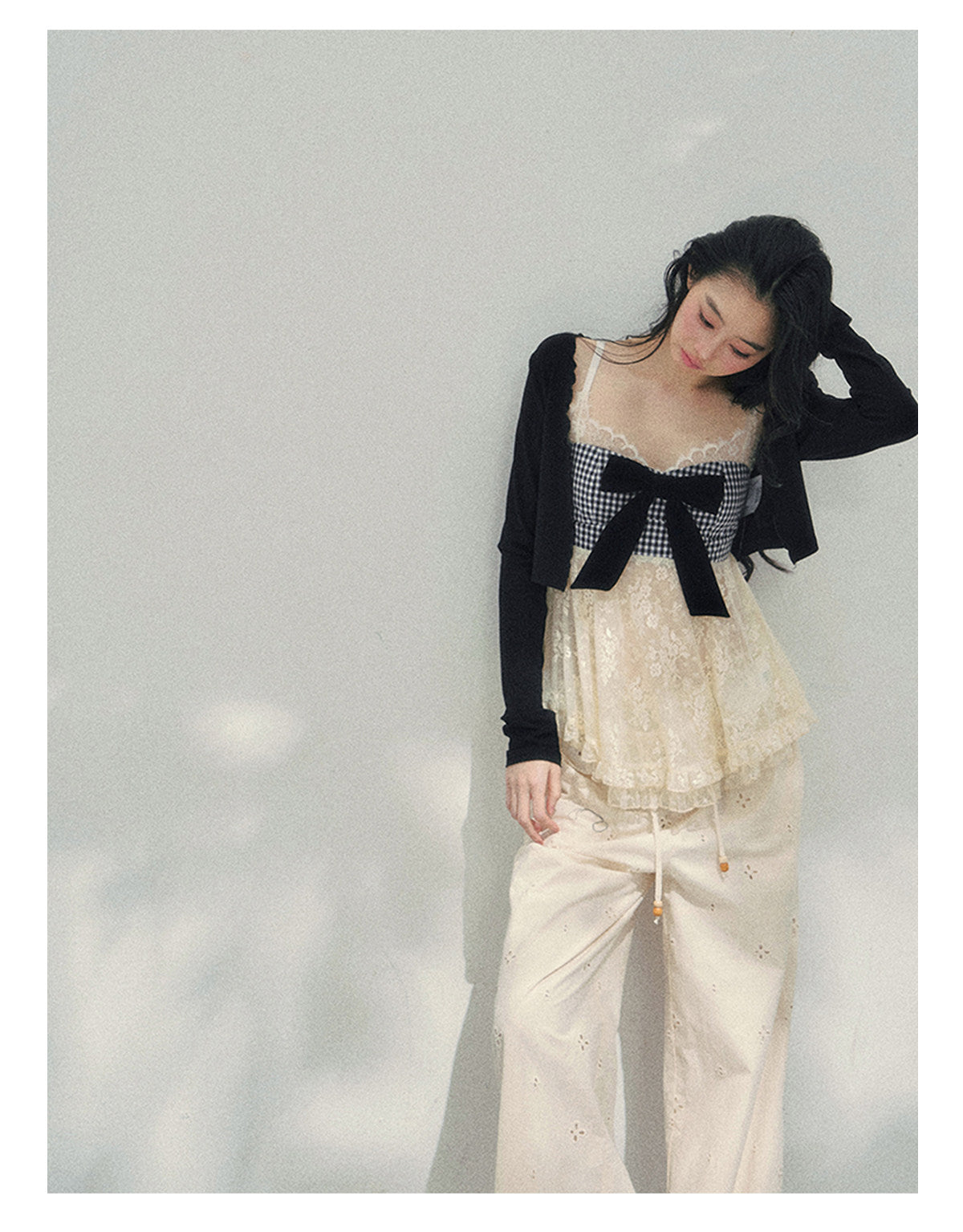 ShaoYeYan Aomalm She Passes Through Blossoms Bow Lace Plaid Tee