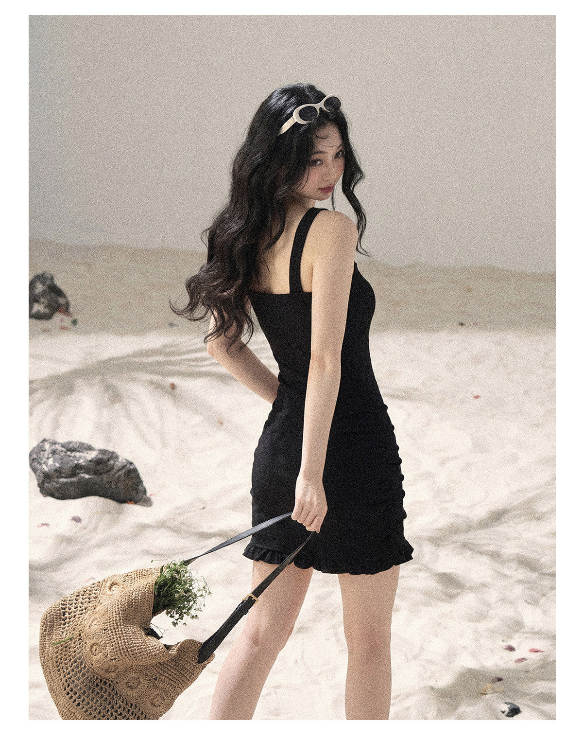 ShaoYeYan Aomalm Gap of Light & Shadow Korean Halter Knit Dress