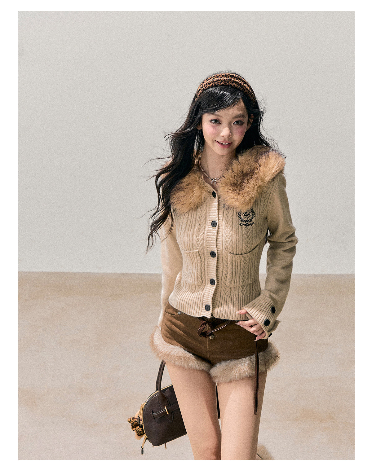 ShaoYeYan Aomalm Snow Falls Silently Plush Cardigan