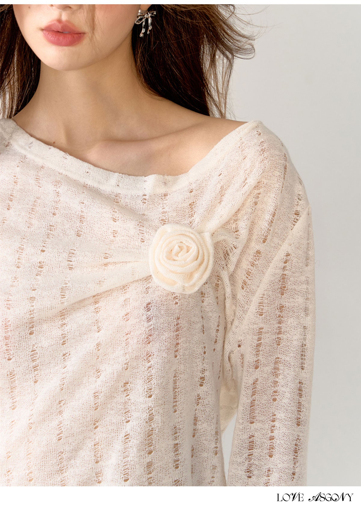 AsGony Hollow-Knit 3D Floral Sweater