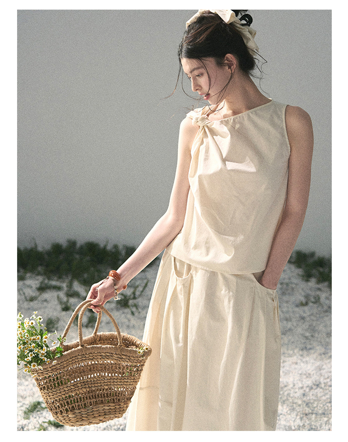 ShaoYeYan Aomalm White Pleated Poem Elegant Two-Piece Set