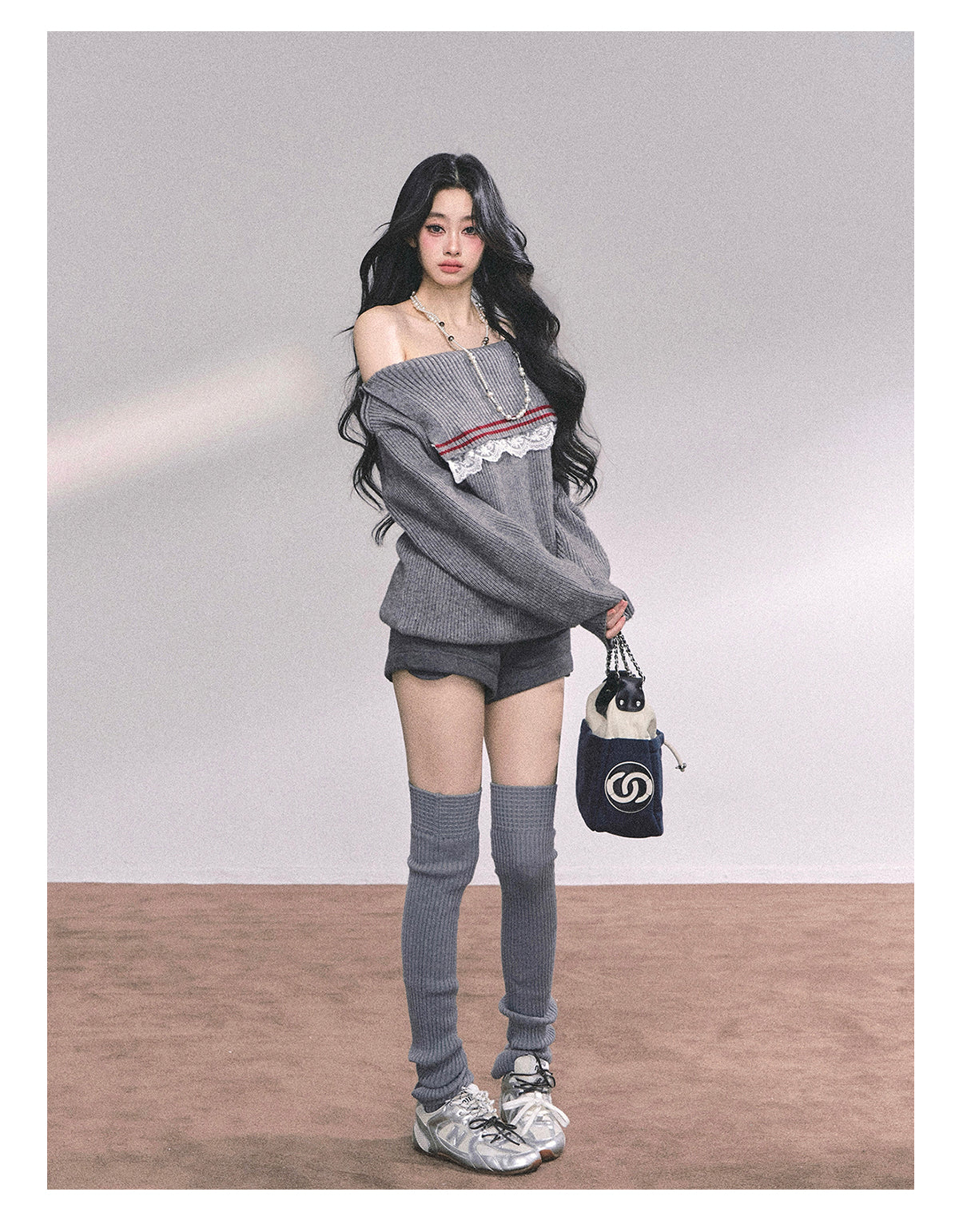 ShaoYeYan British Wit American Academia Lace Off-Shoulder Sweater