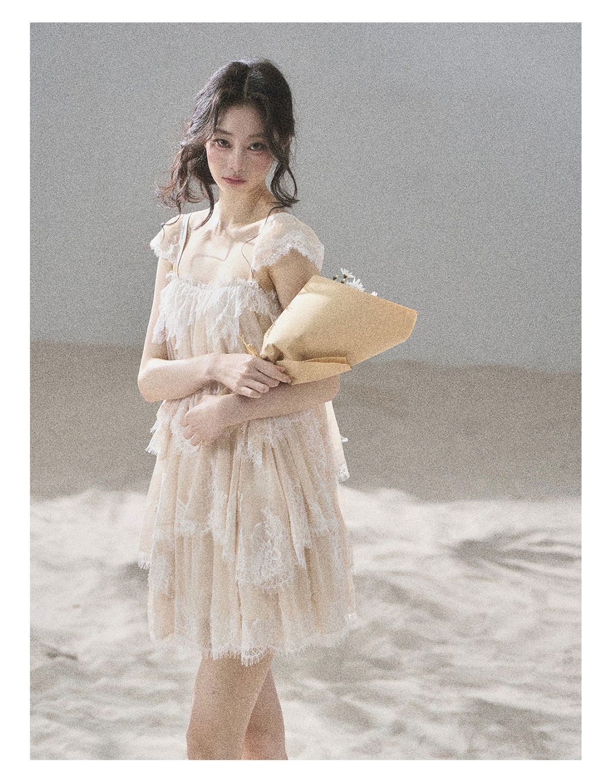 ShaoYeYan Aomalm Freedom of the Sea Breeze Asymmetric French Lace Mesh Top