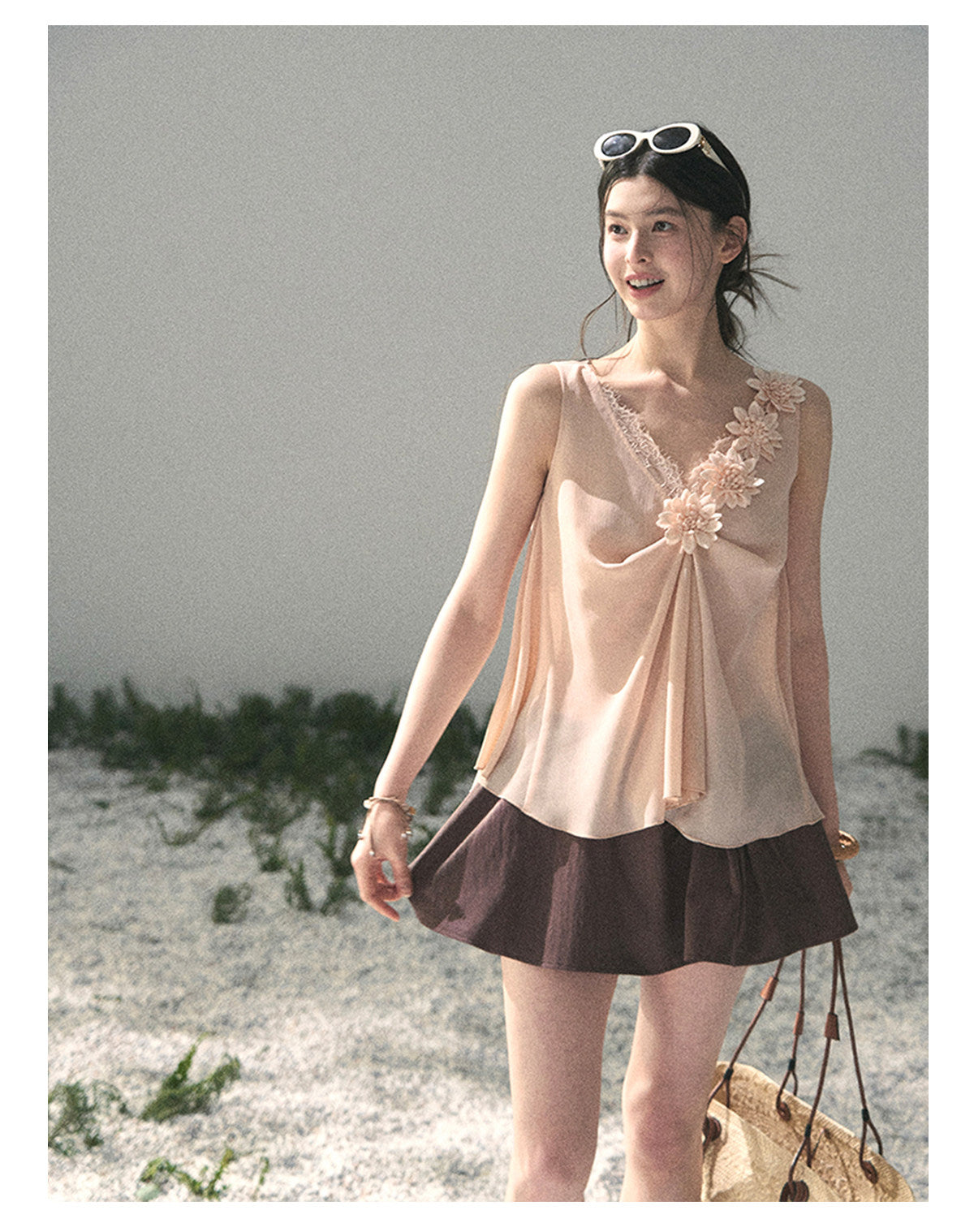 ShaoYeYan Aomalm Mute Rose French 3D Floral Sheer Lace Top