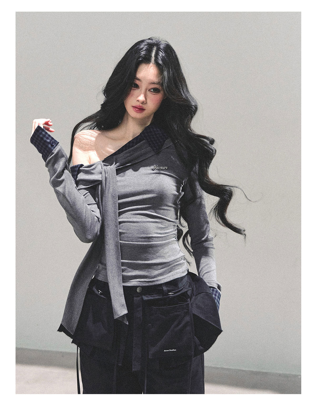 ShaoYeYan She Passes Quietly Fake Two-Layer Knit Top