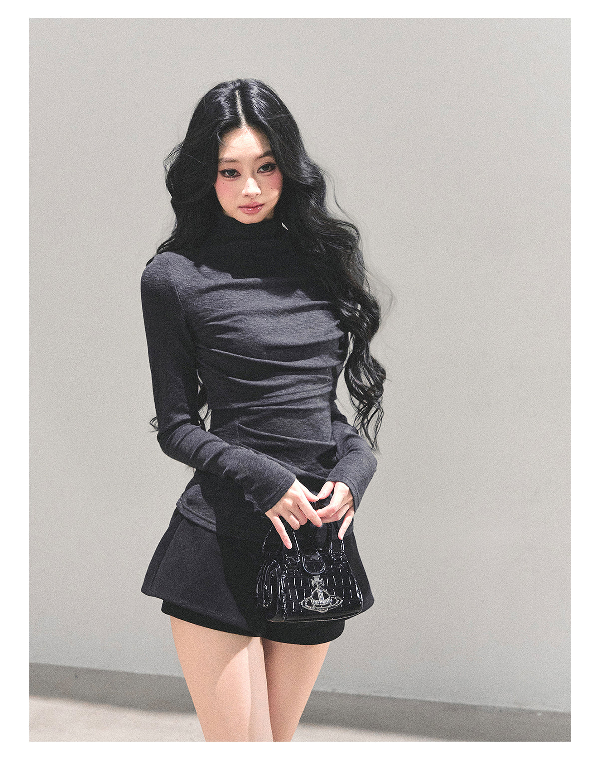 ShaoYeYan Silent Echo Semi-Turtleneck Base Layer