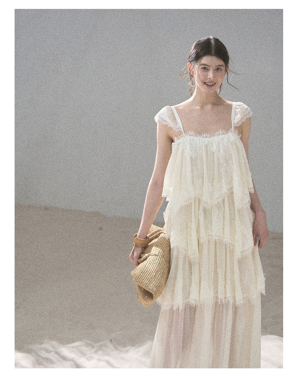 ShaoYeYan Aomalm Freedom of the Sea Breeze Asymmetric French Lace Mesh Top