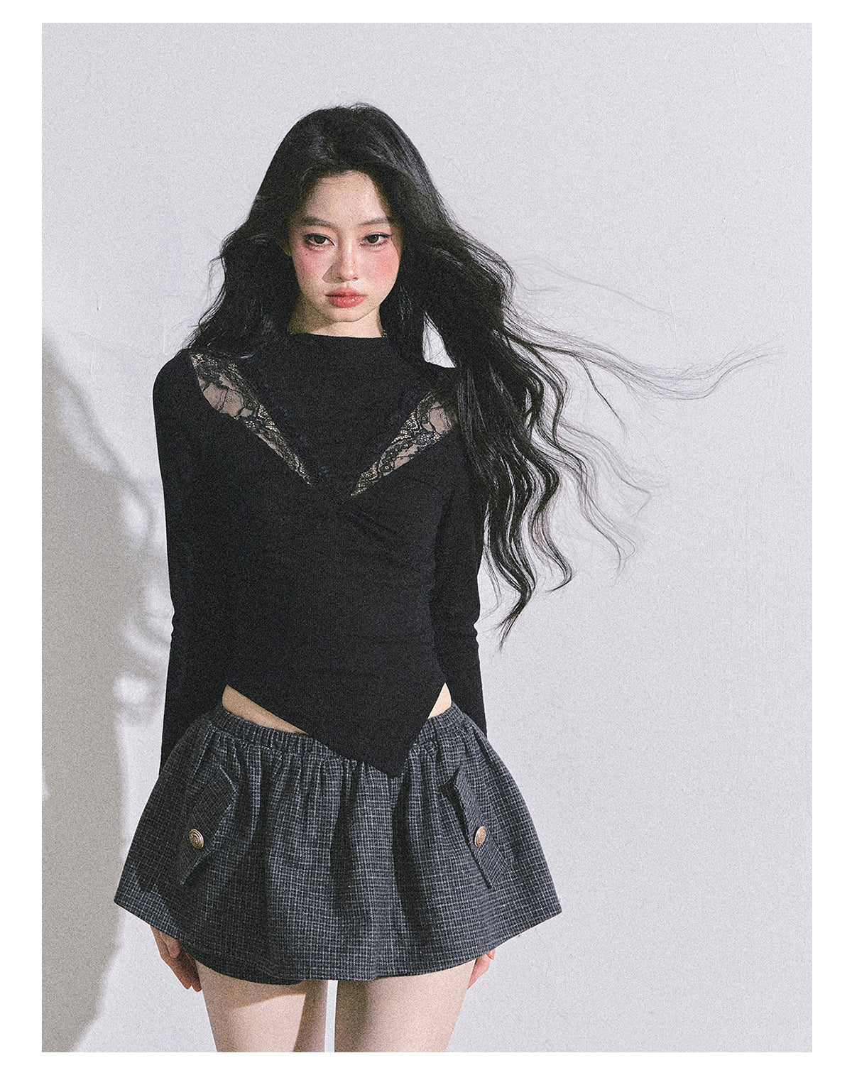 ShaoYeYan Showa Era Heiress Long Sleeve Lace Knit Crop Top