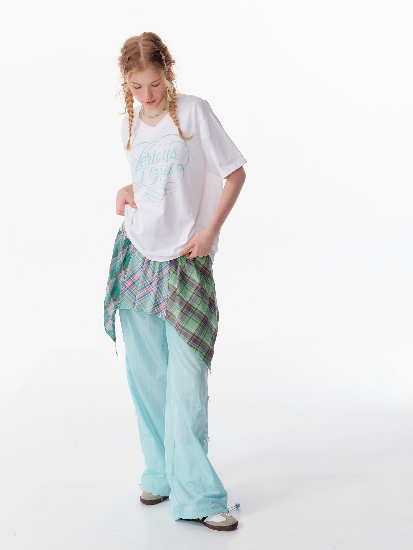 ZiziFei Vintage V-Neck Tee