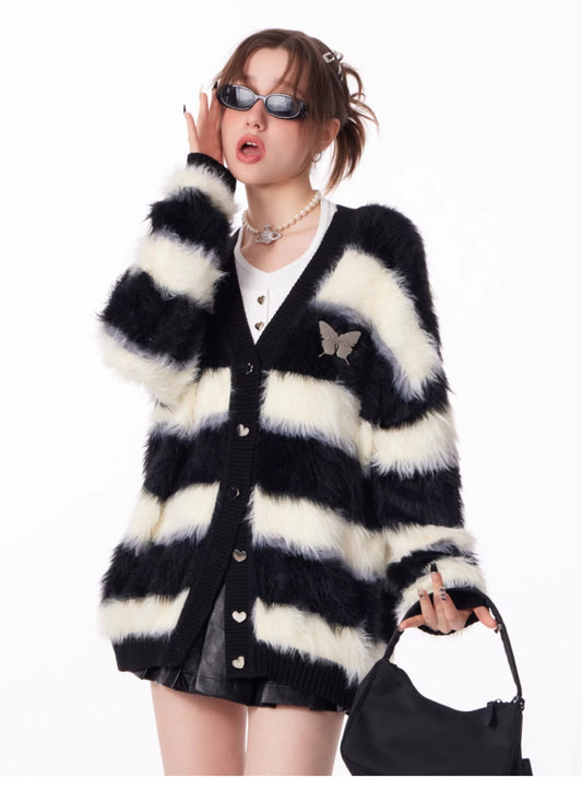 ziziFei Retro Punk Striped Faux Fur Cardigan