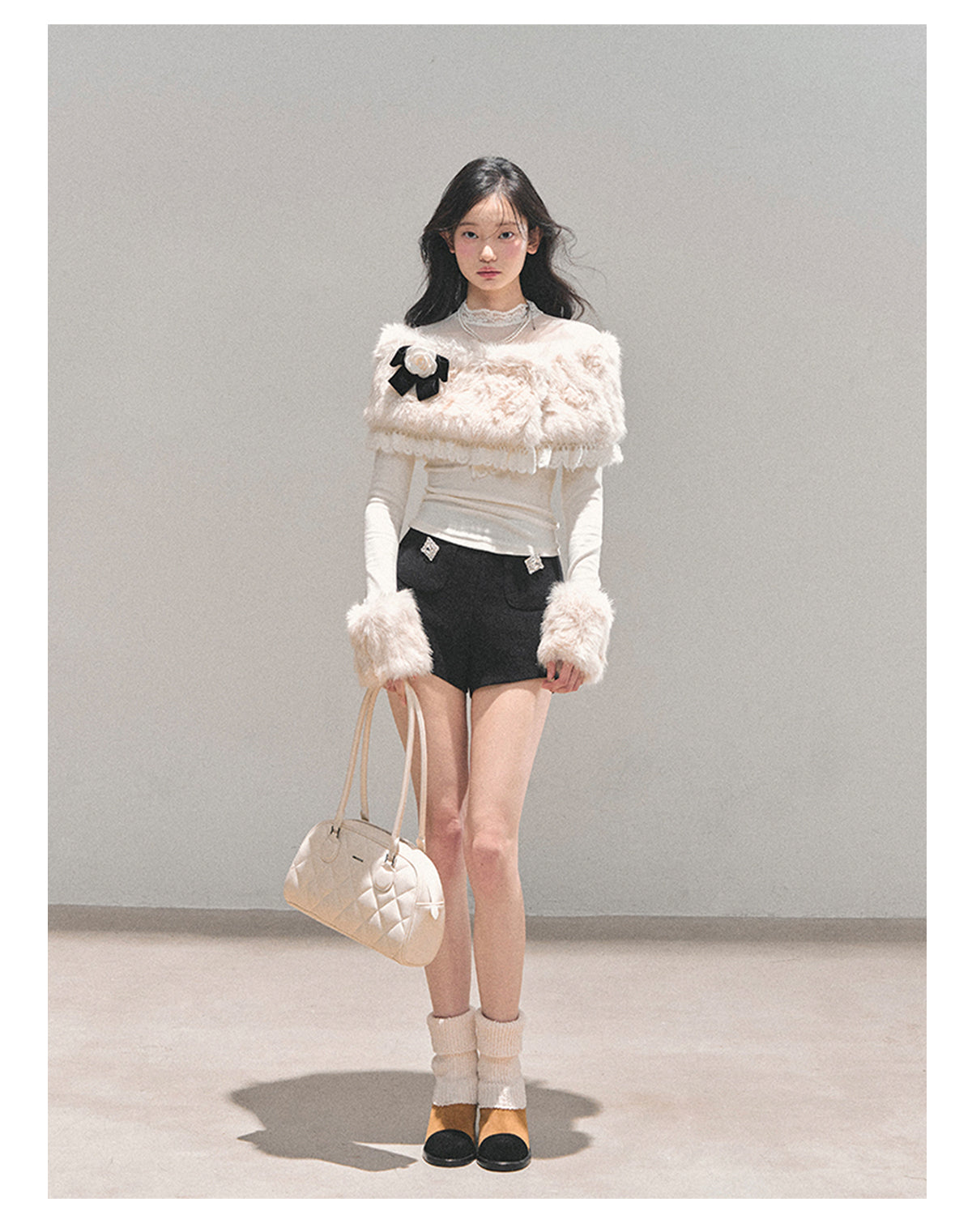 ShaoYeYan Aomalm Melting Snow Whispers Plush Cape Top