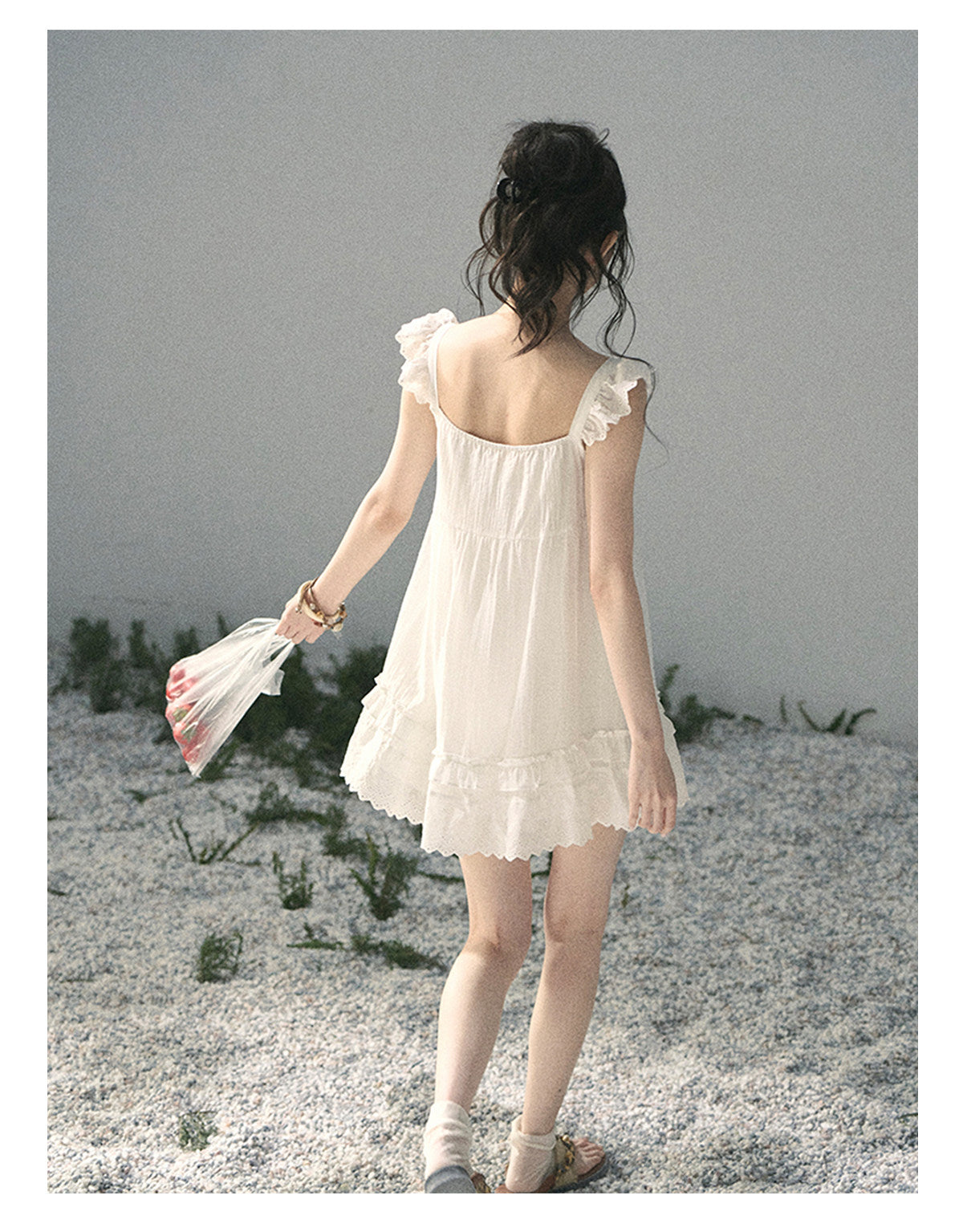 ShaoYeYan Aomalm Fragments of Light Adorn the Hem French Butterfly Sleeve Lace Dress
