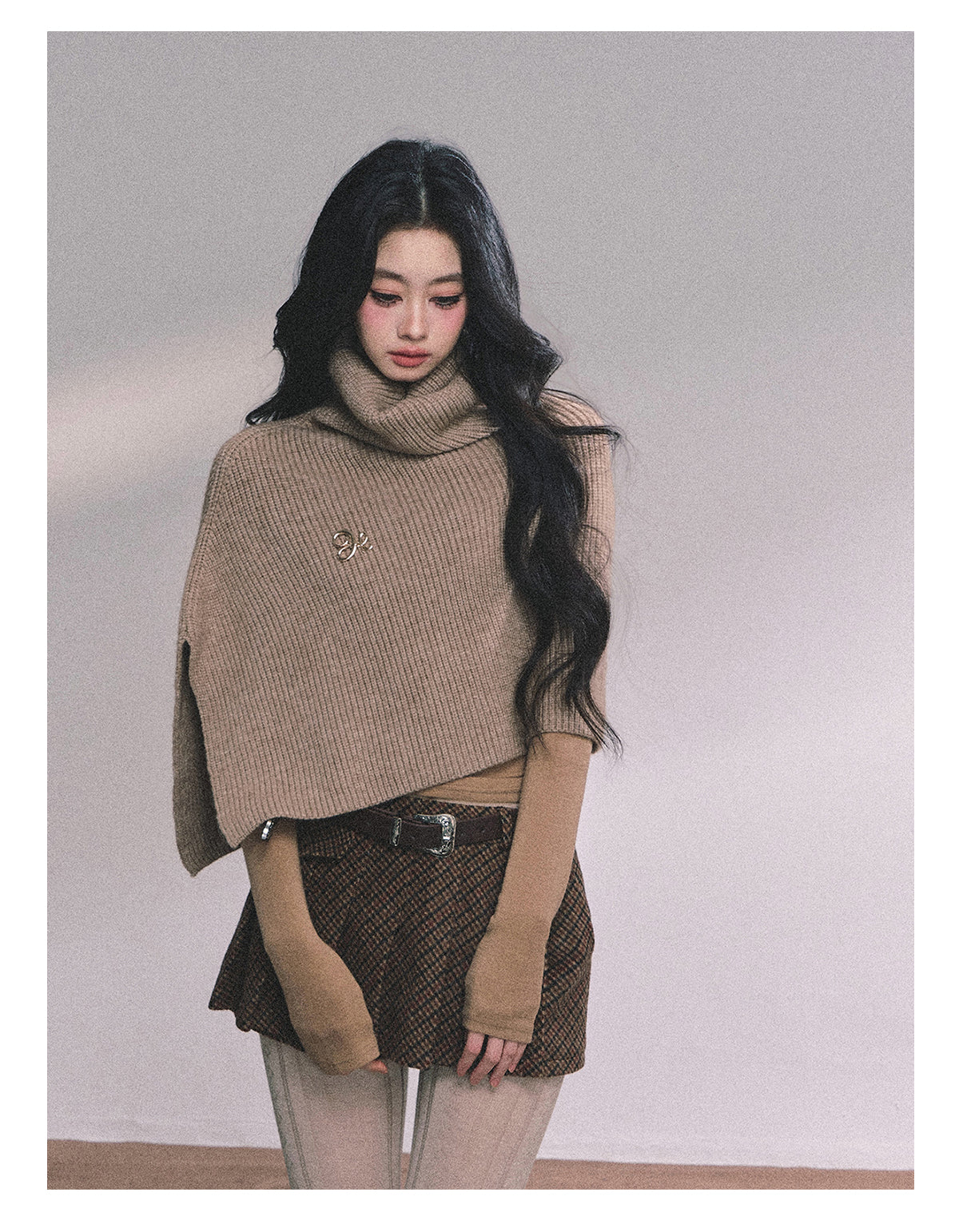ShaoYeYan Late Autumn Sycamore Korean Style Loose High-Neck Sweater & Shawl