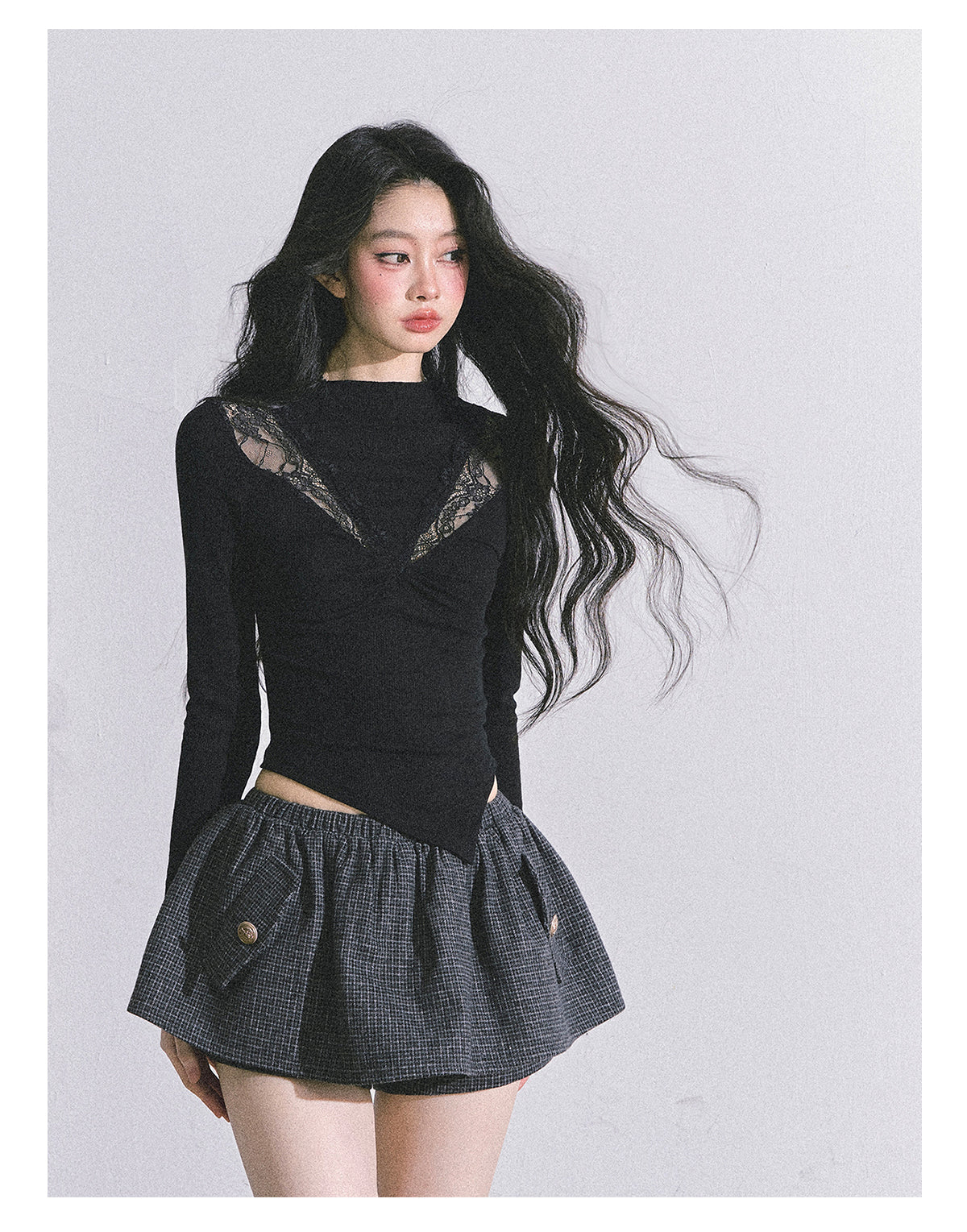 ShaoYeYan Showa Era Heiress Long Sleeve Lace Knit Crop Top