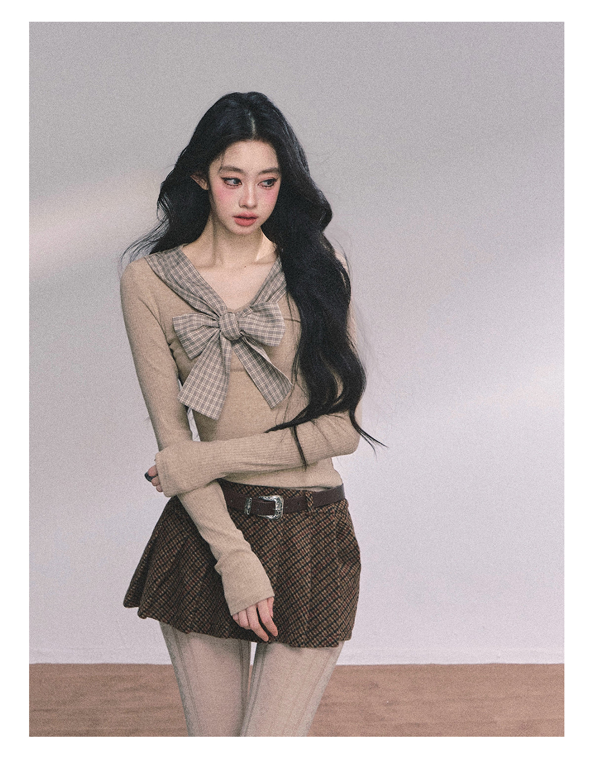 ShaoYeYan Schoolgirl Character Card Fake Two-Layer Bow Plaid Knit Top