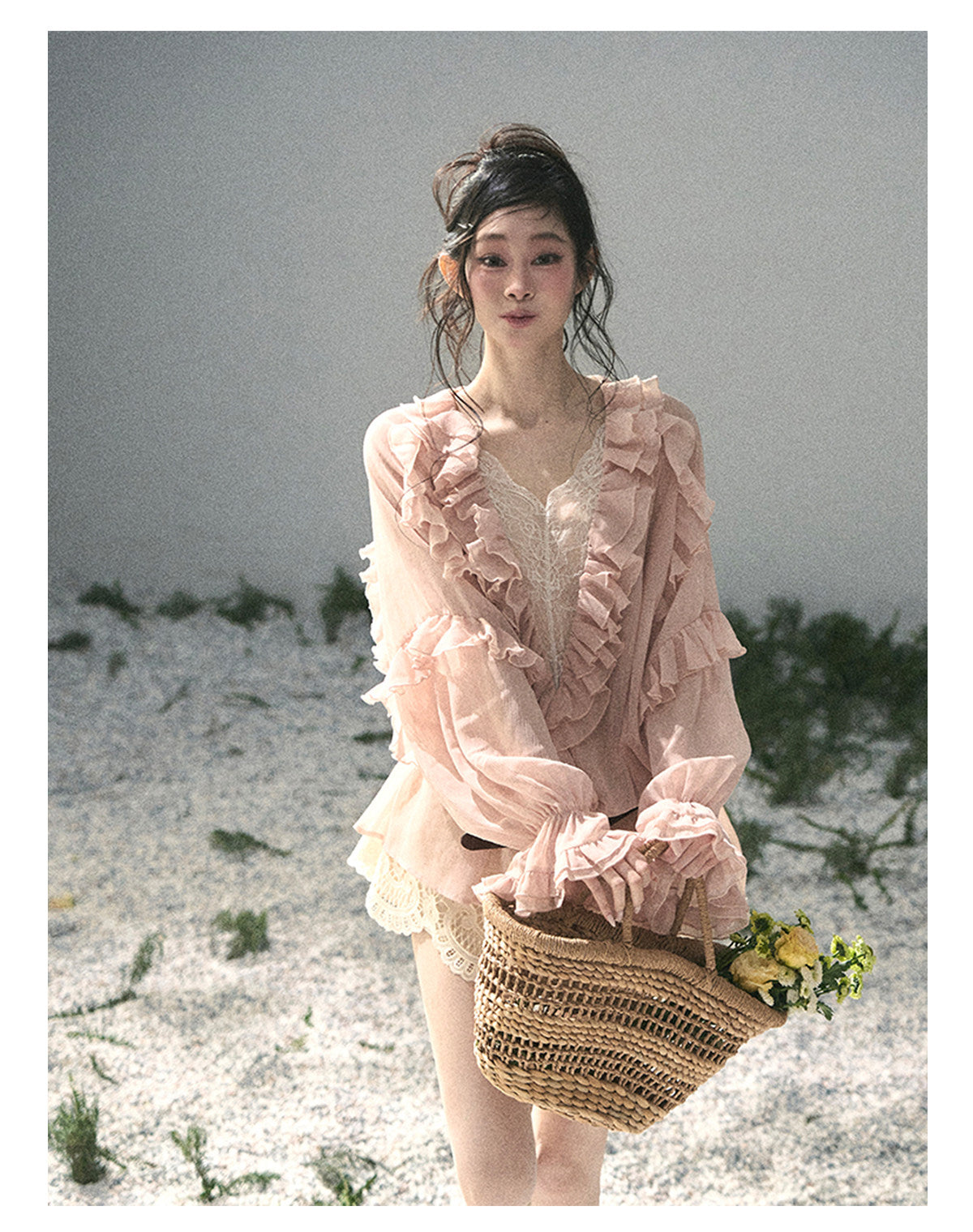 ShaoYeYan Aomalm Listening to Wind's Whisper French Ruffle Lace Blouse