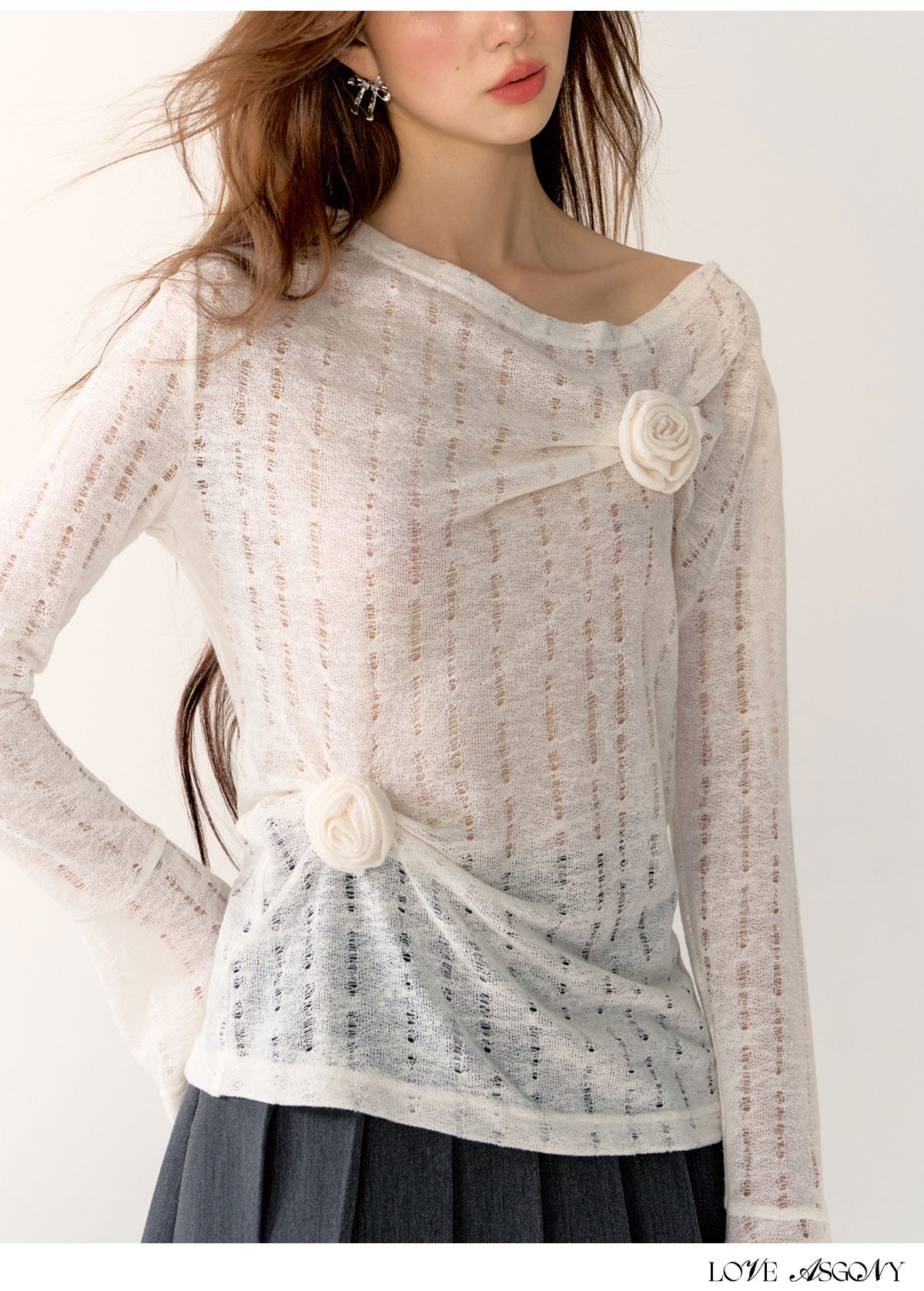 AsGony Hollow-Knit 3D Floral Sweater