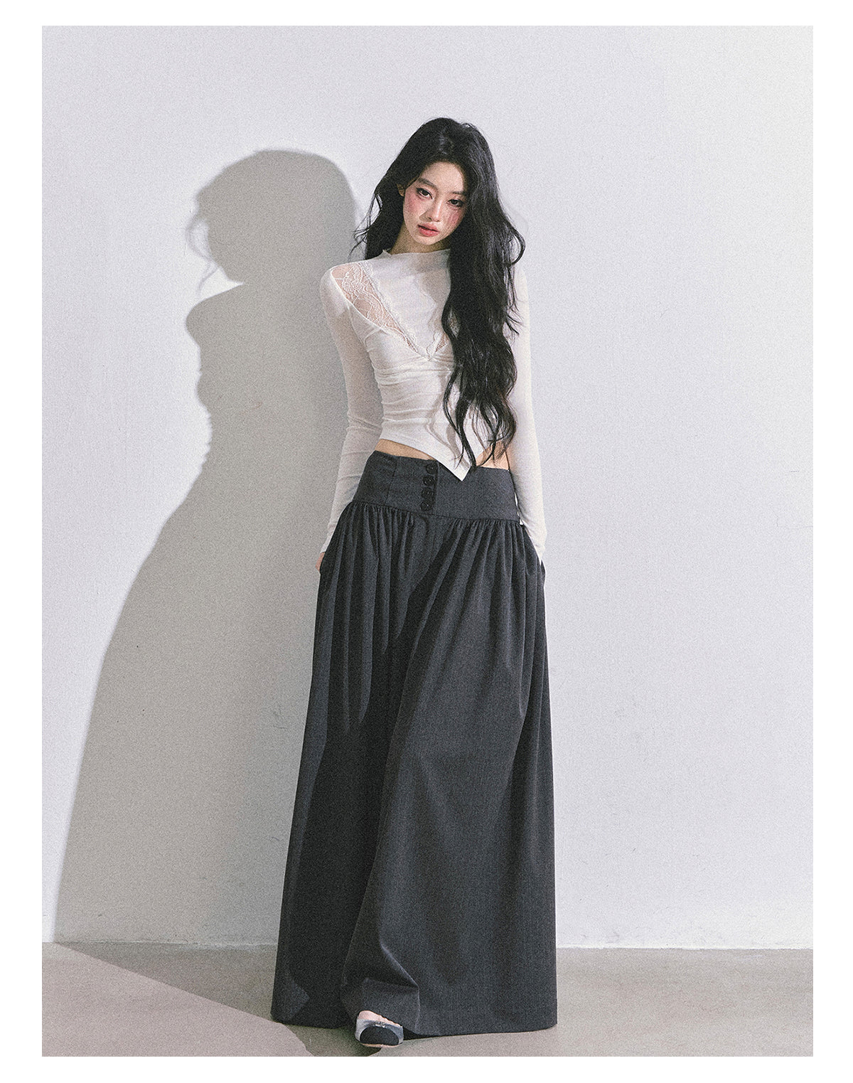 ShaoYeYan Showa Era Heiress Long Sleeve Lace Knit Crop Top