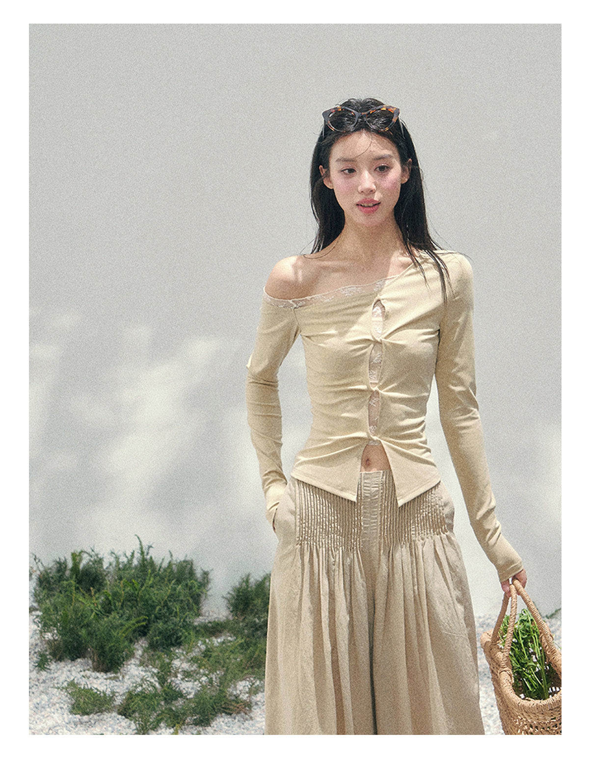 ShaoYeYan Aomalm Her Dragging Shadow Turns to Poetry Fake Two-Layer Tee