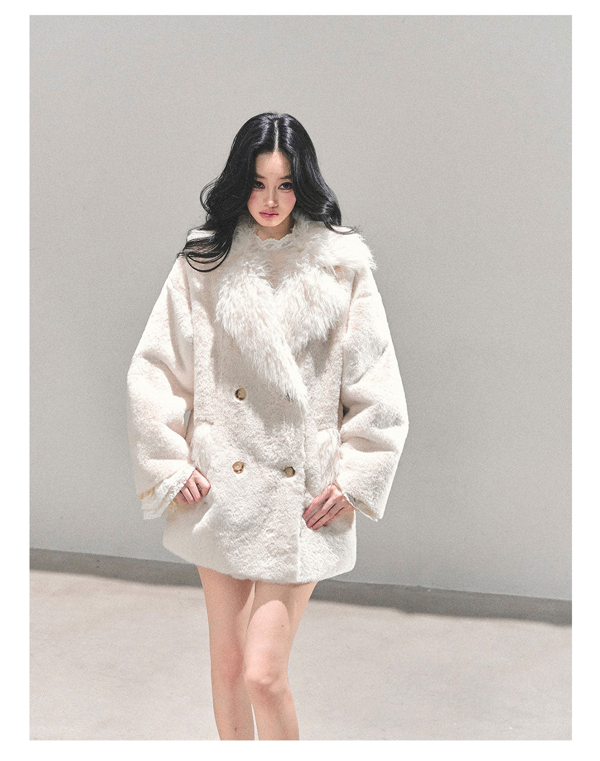 ShaoYeYan She Walks Into Void Fur-Trimmed Coat