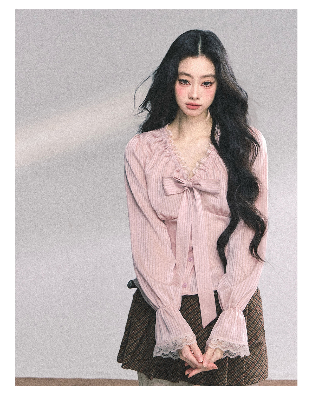 ShaoYeYan Lori Sweet Charm Slim Pink Lace Blouse