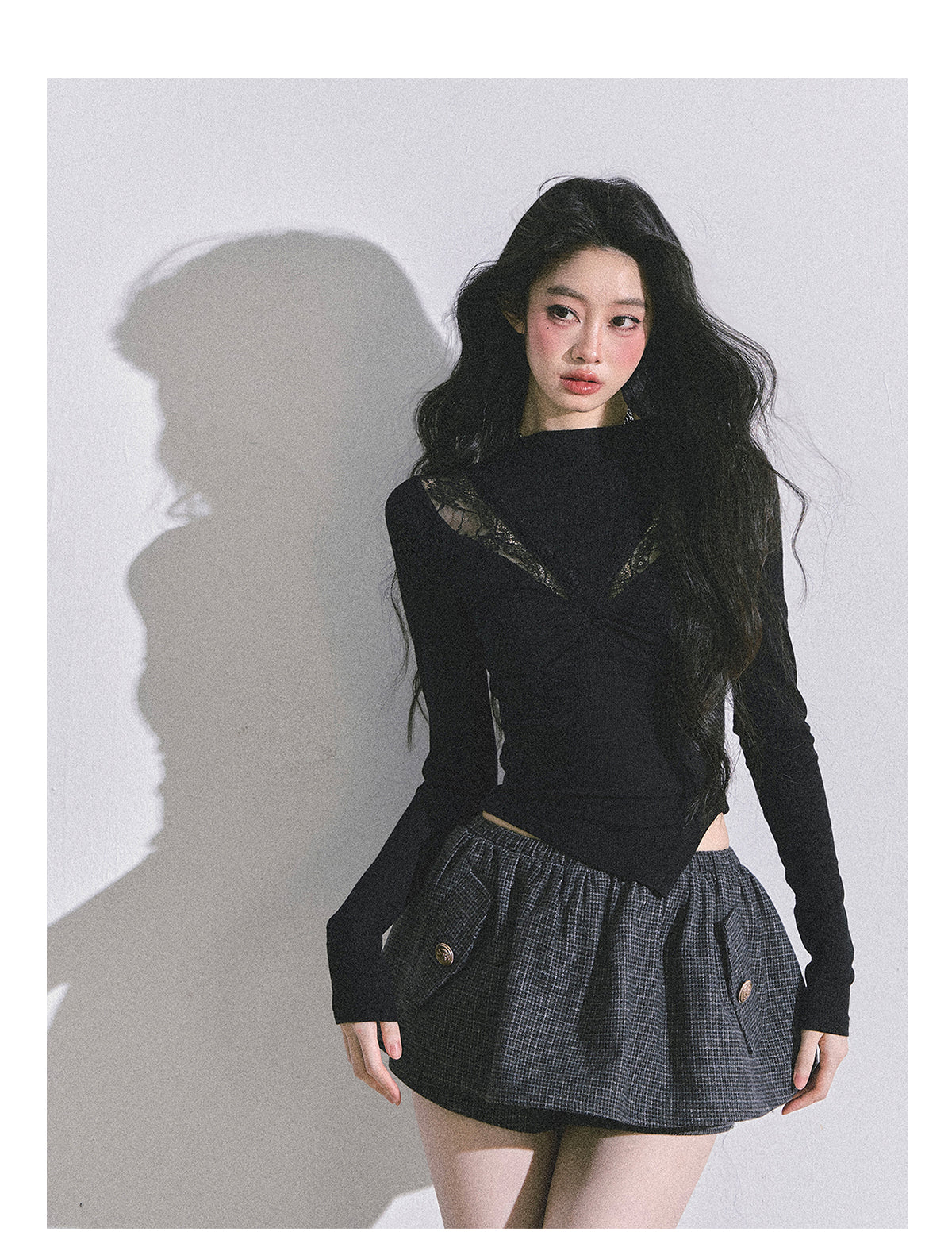 ShaoYeYan Showa Era Heiress Long Sleeve Lace Knit Crop Top