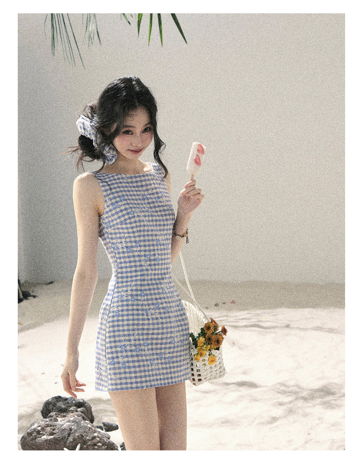 ShaoYeYan Aomalm Gentle Breeze Brushes the Waves French Vacation Embroidered Plaid Dress