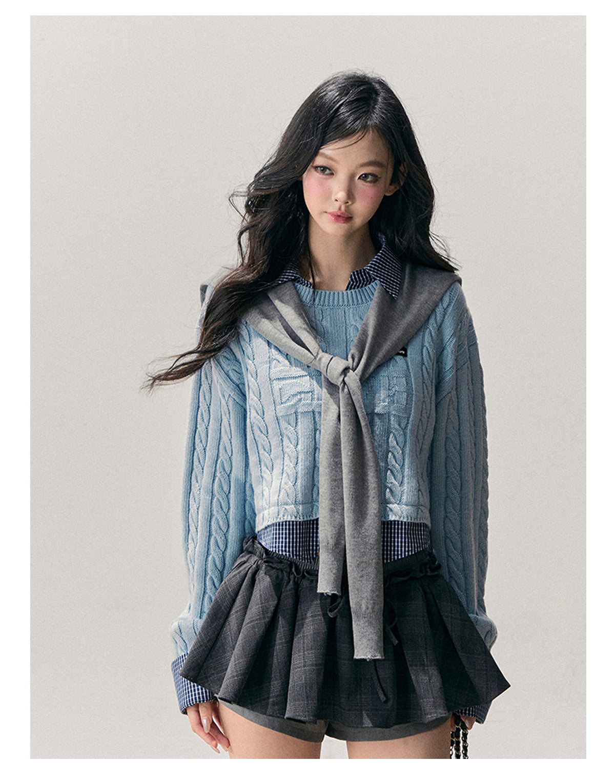 ShaoYeYan Aomalm Suspended Blue Fake Two-Layer Wool Sweater