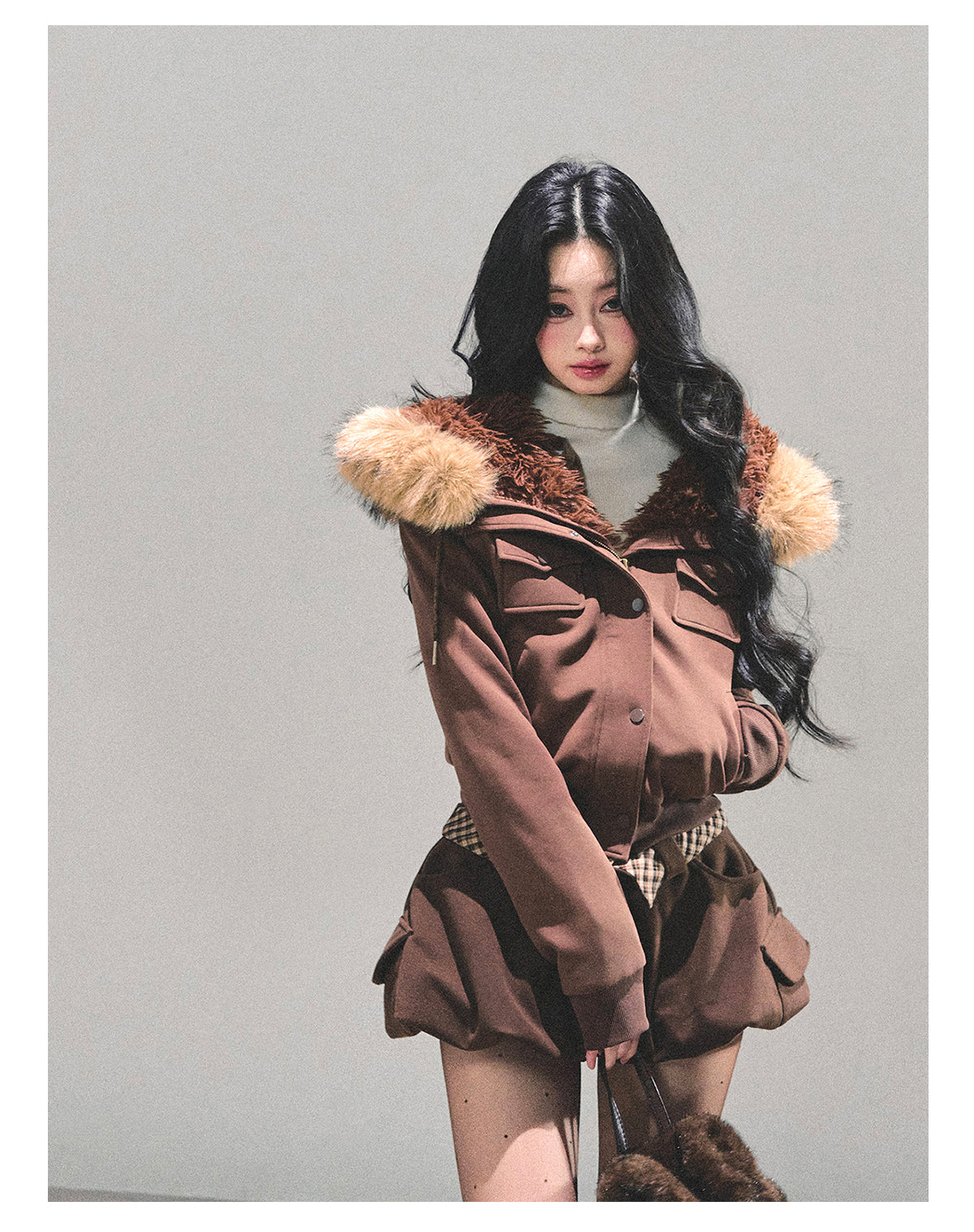 ShaoYeYan Snowflake Embrace Winter Hooded Jacket