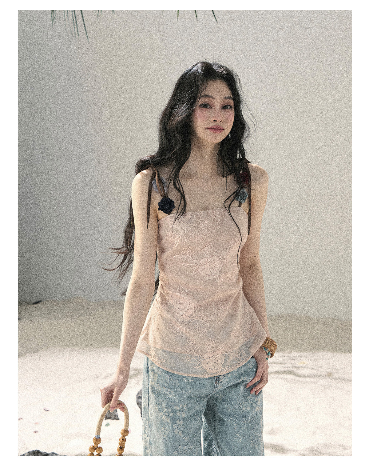 ShaoYeYan Aomalm Begonia Drunk on Evening Breeze Embroidered Floral Top