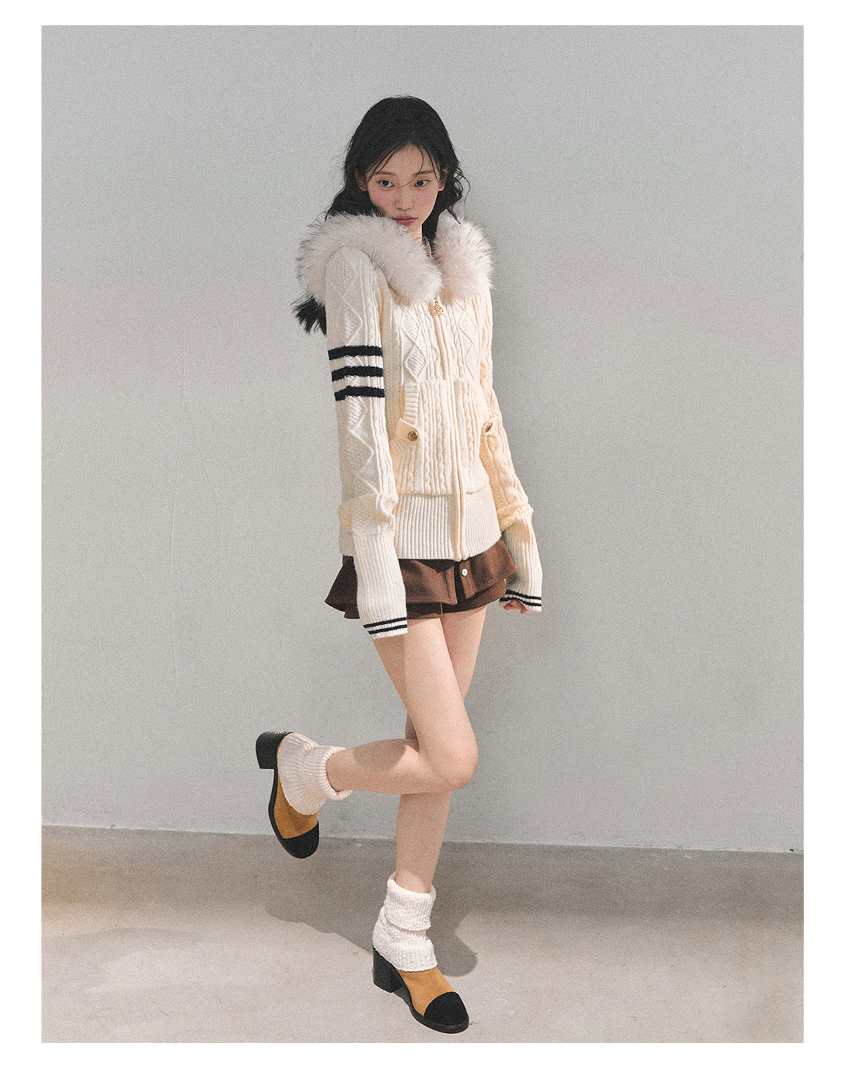 ShaoYeYan Only She Walked By Hooded Sweater