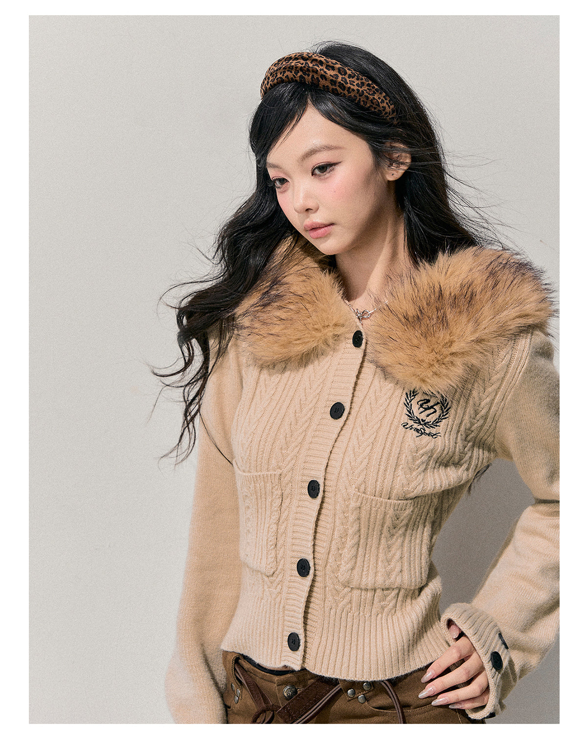 ShaoYeYan Aomalm Snow Falls Silently Plush Cardigan